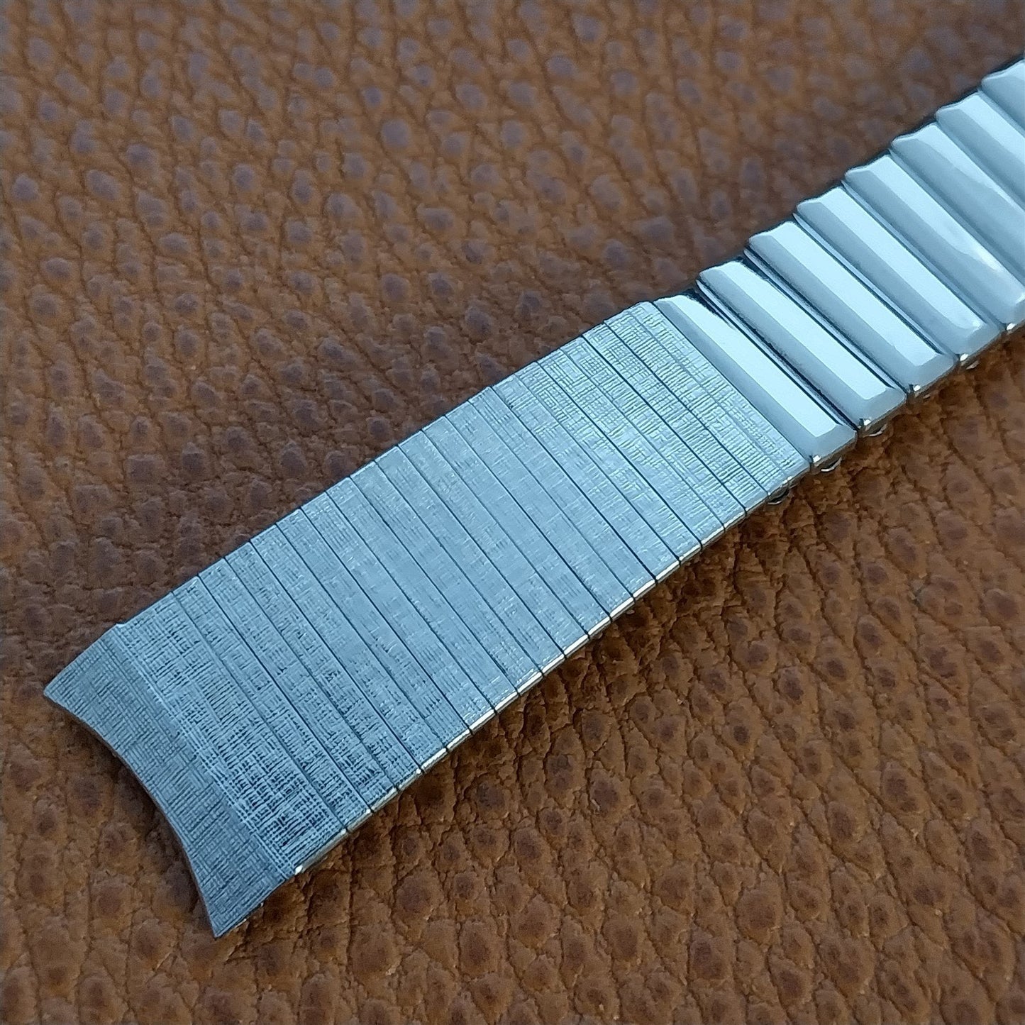 17.2mm Kestenmade USA Stainless Steel nos 1960s Vintage Watch Band