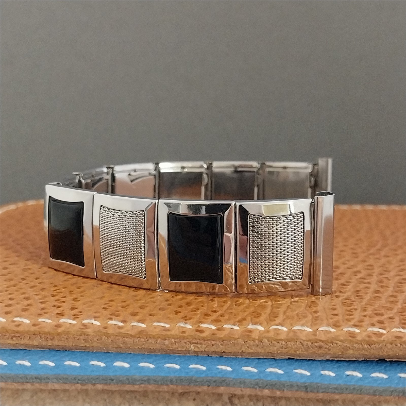 Mark VII 19mm 18mm 17mm Classic 1950s Expansion Unused Vintage Watch Band