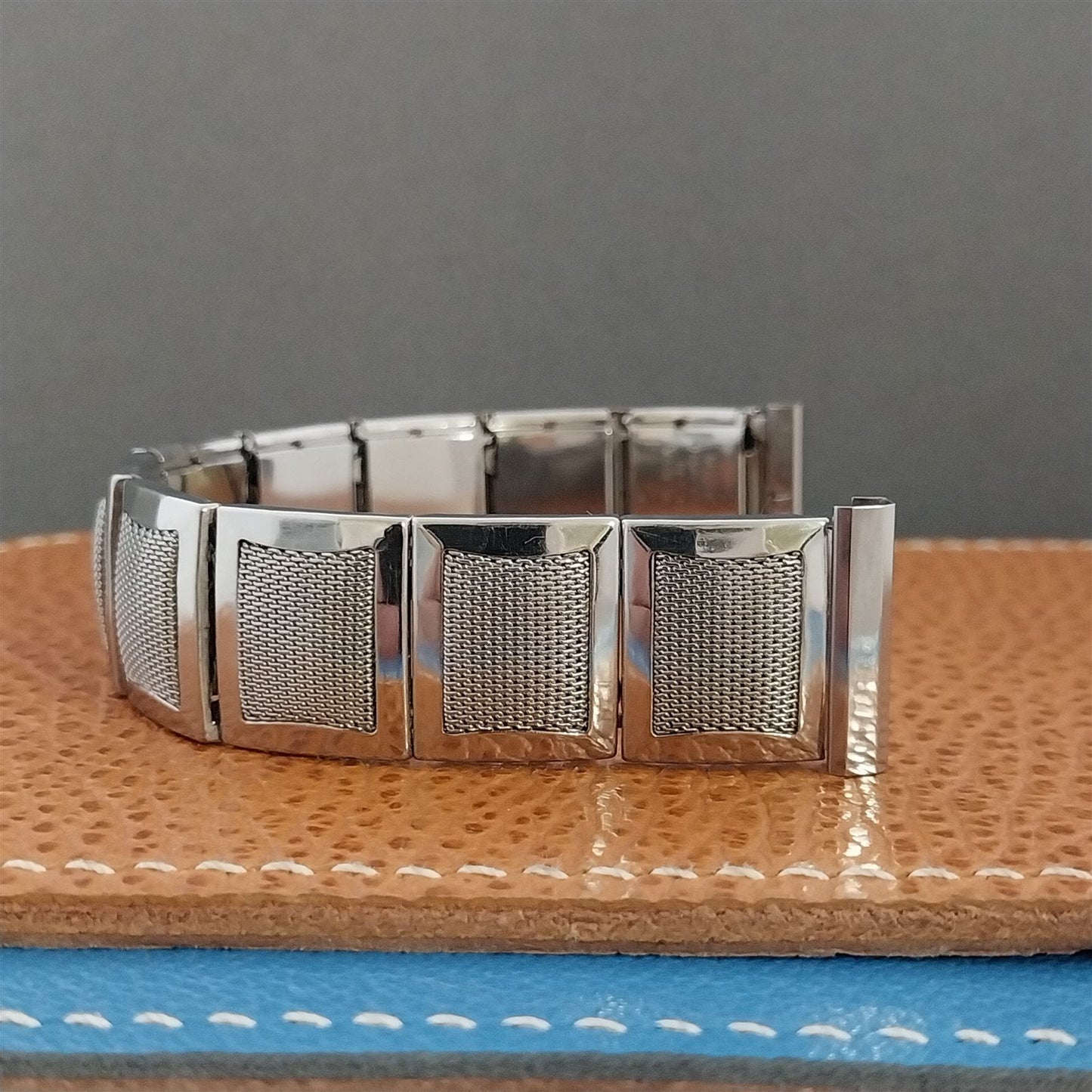 Mark VII Vintage MCM 1950s 19mm 18mm 17mm Expansion Unused Classic Watch Band