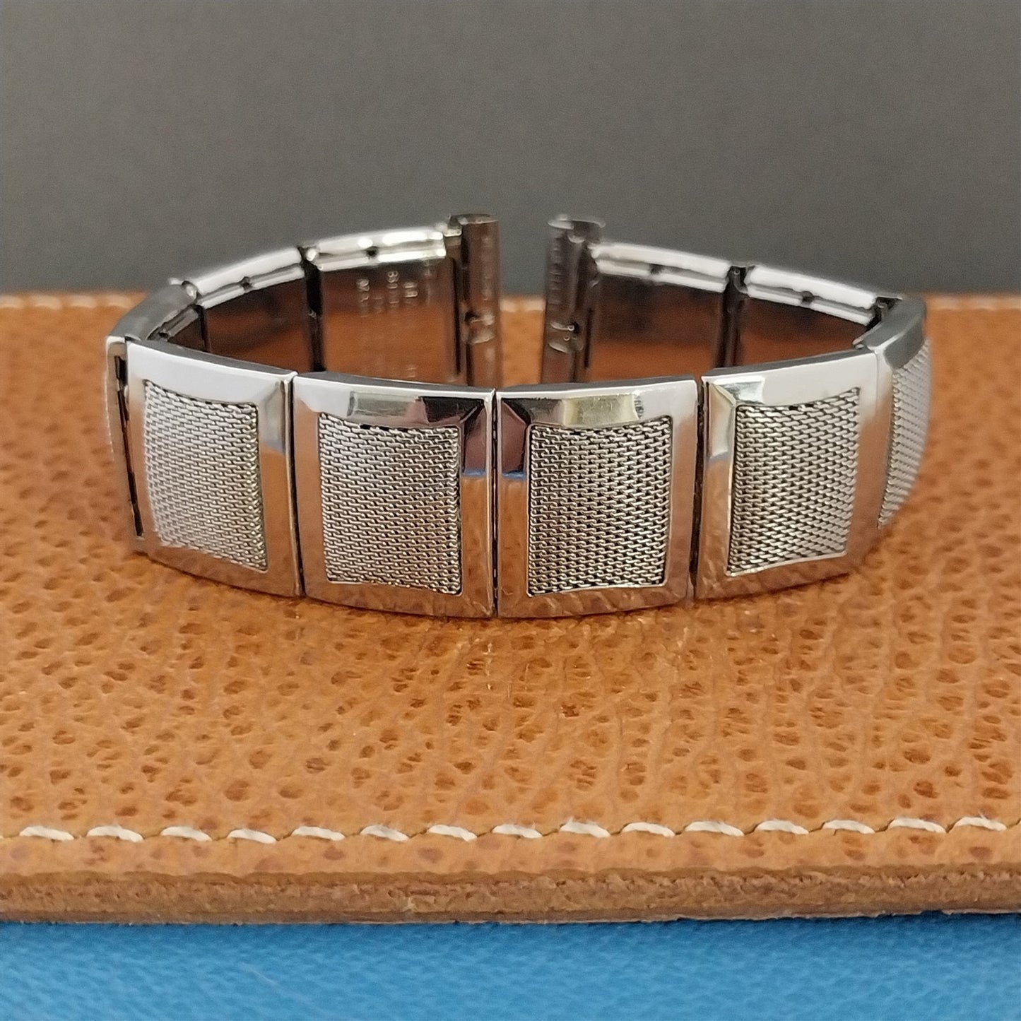 Mark VII Vintage MCM 1950s 19mm 18mm 17mm Expansion Unused Classic Watch Band