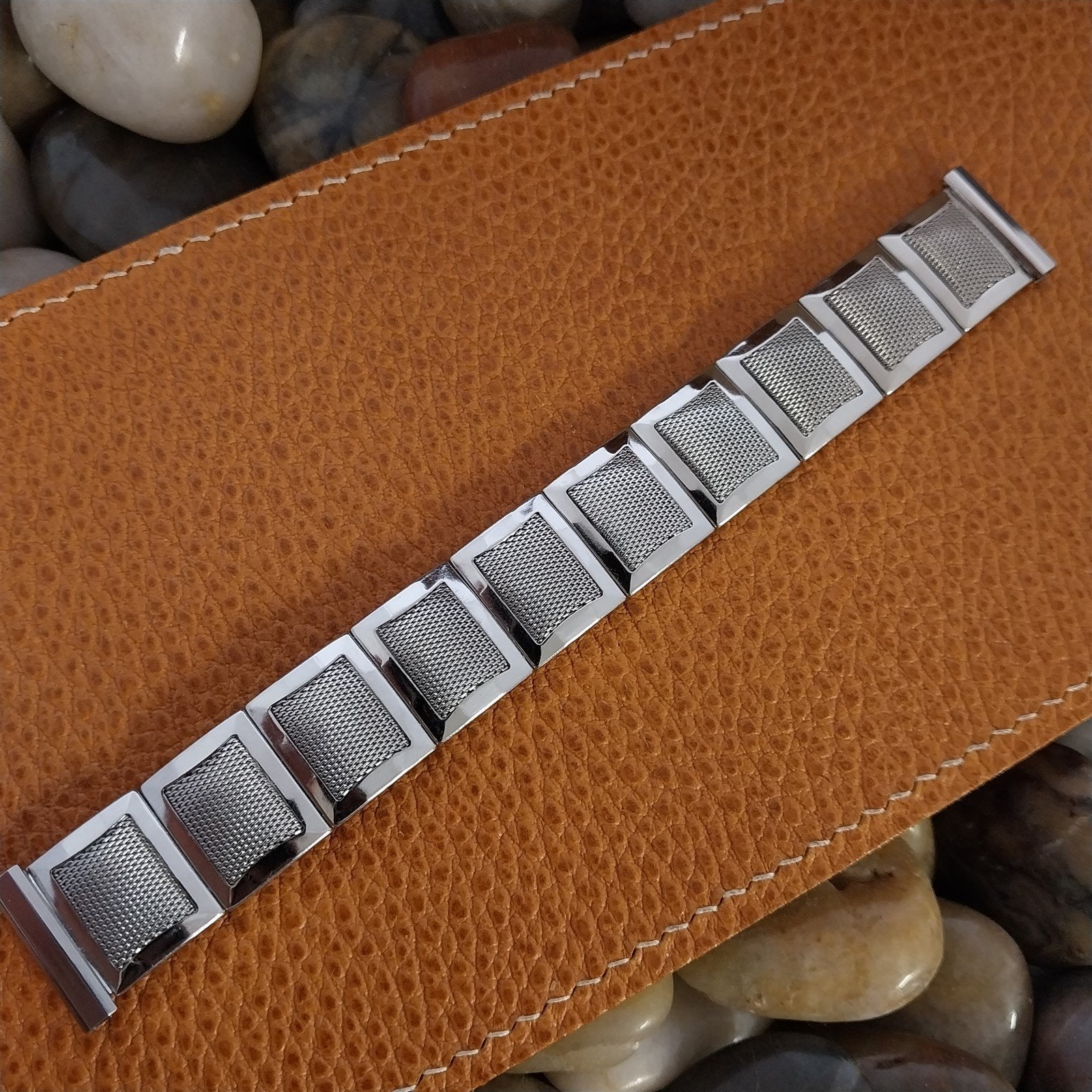 Mark VII Vintage MCM 1950s 19mm 18mm 17mm Expansion Unused Classic Watch Band