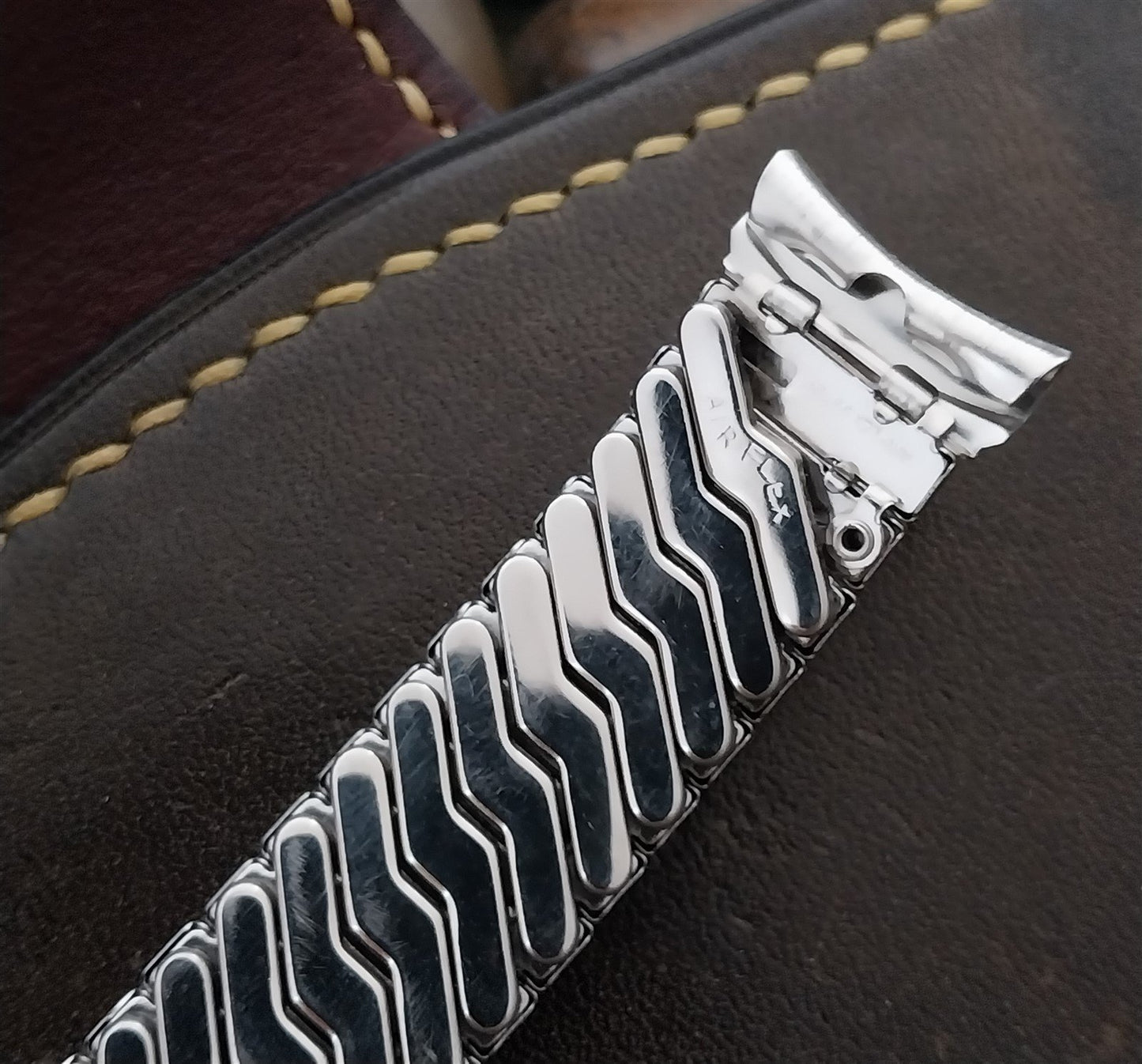 17mm Airflex Stainless Steel Classic Unused 1950s-1960s nos Vintage Watch Band