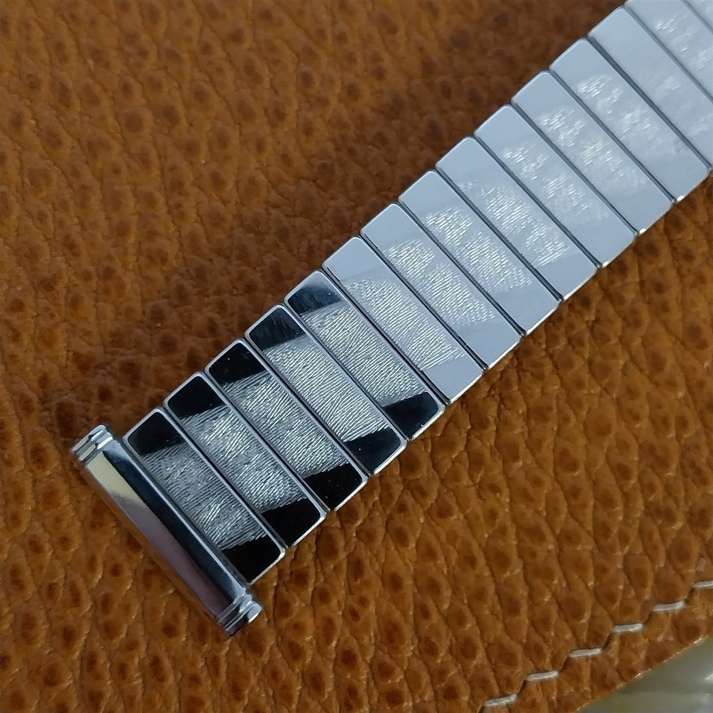 White Gold-Filled Classic Kreisler USA made 1950s New Old Vintage Watch Band nos