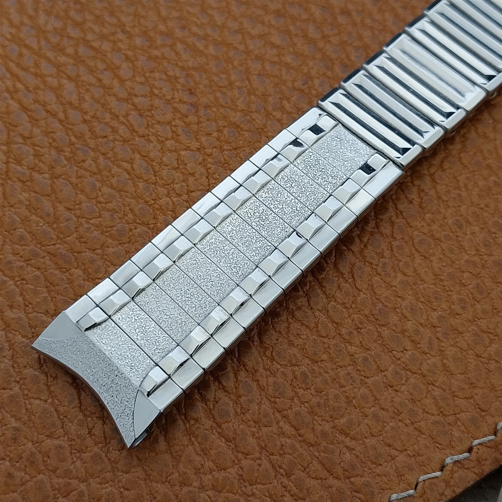 17.2mm Kreisler USA Stainless Steel nos 1960s Vintage Watch Band