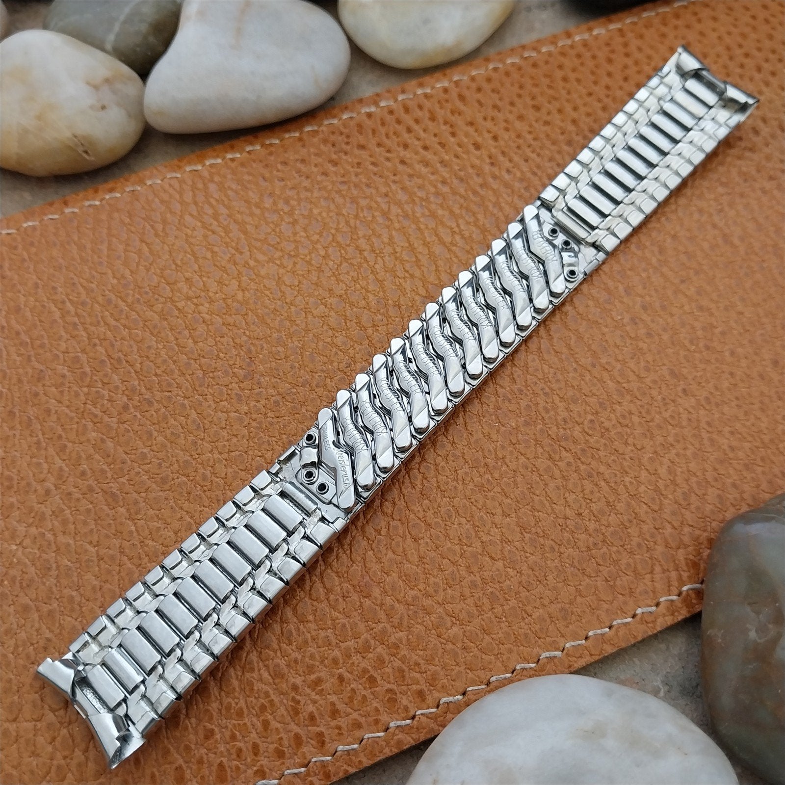 17.2mm Kreisler USA Stainless Steel nos 1960s Vintage Watch Band