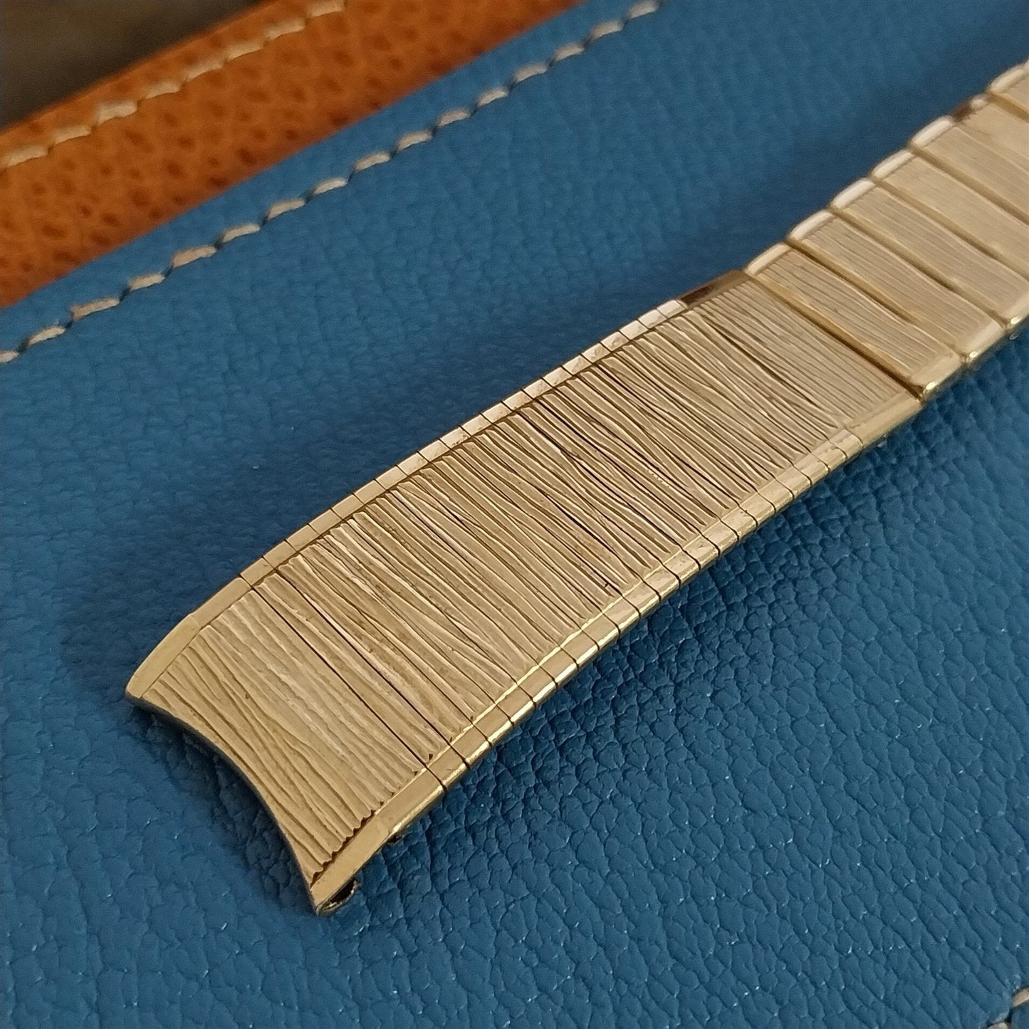 11/16" 17.2mm 10k Gold Filled Kreisler USA 1960s Unused Vintage Watch Band