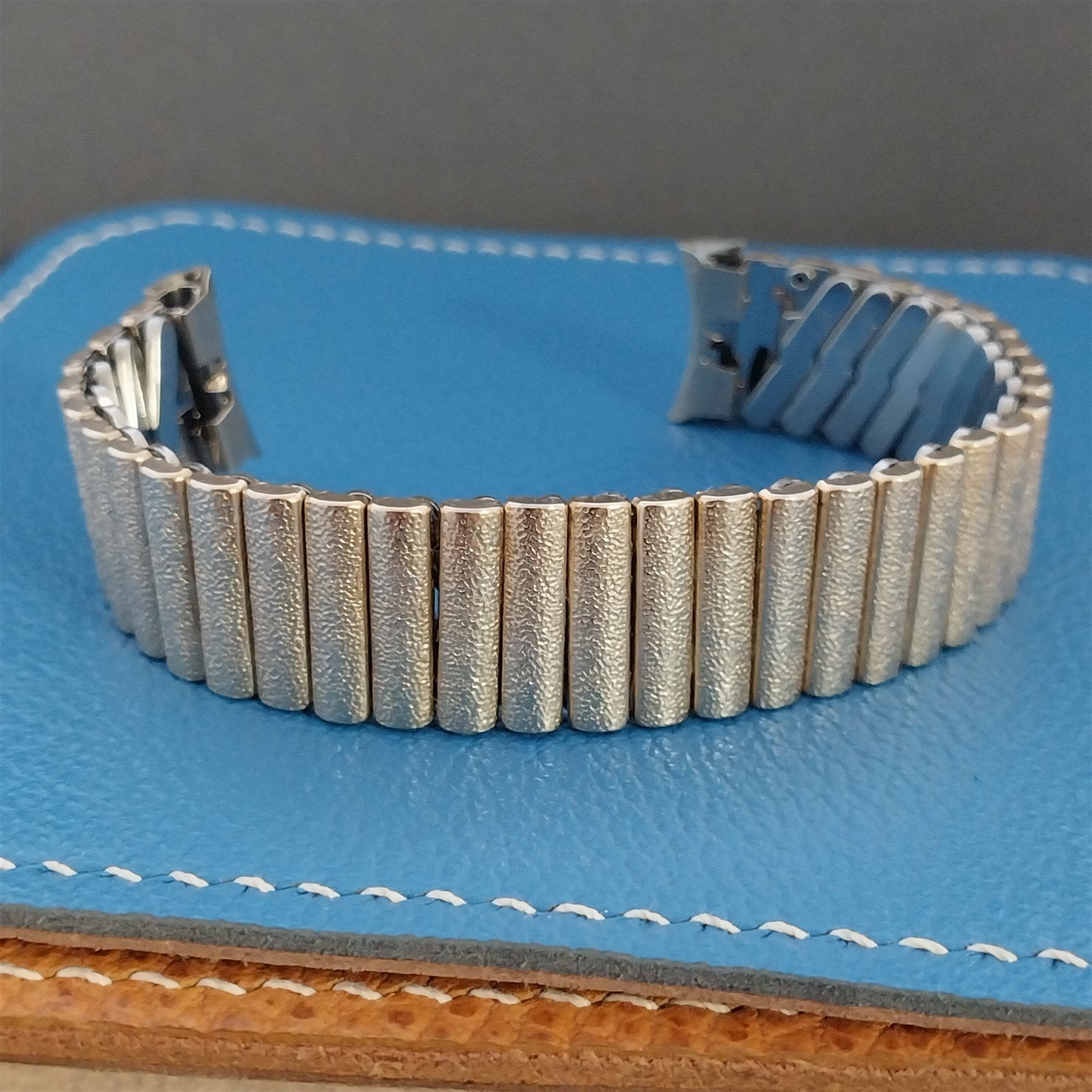 Baldwin USA 17.2mm 10k Gold-Filled Expansion nos 1960s Vintage Watch Band