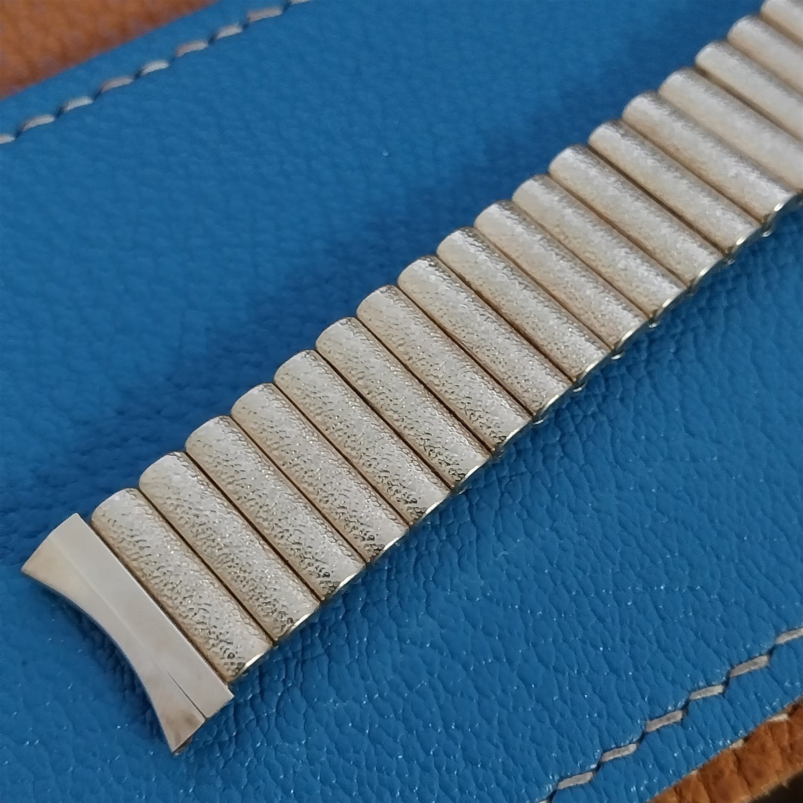 Baldwin USA 17.2mm 10k Gold-Filled Expansion nos 1960s Vintage Watch Band