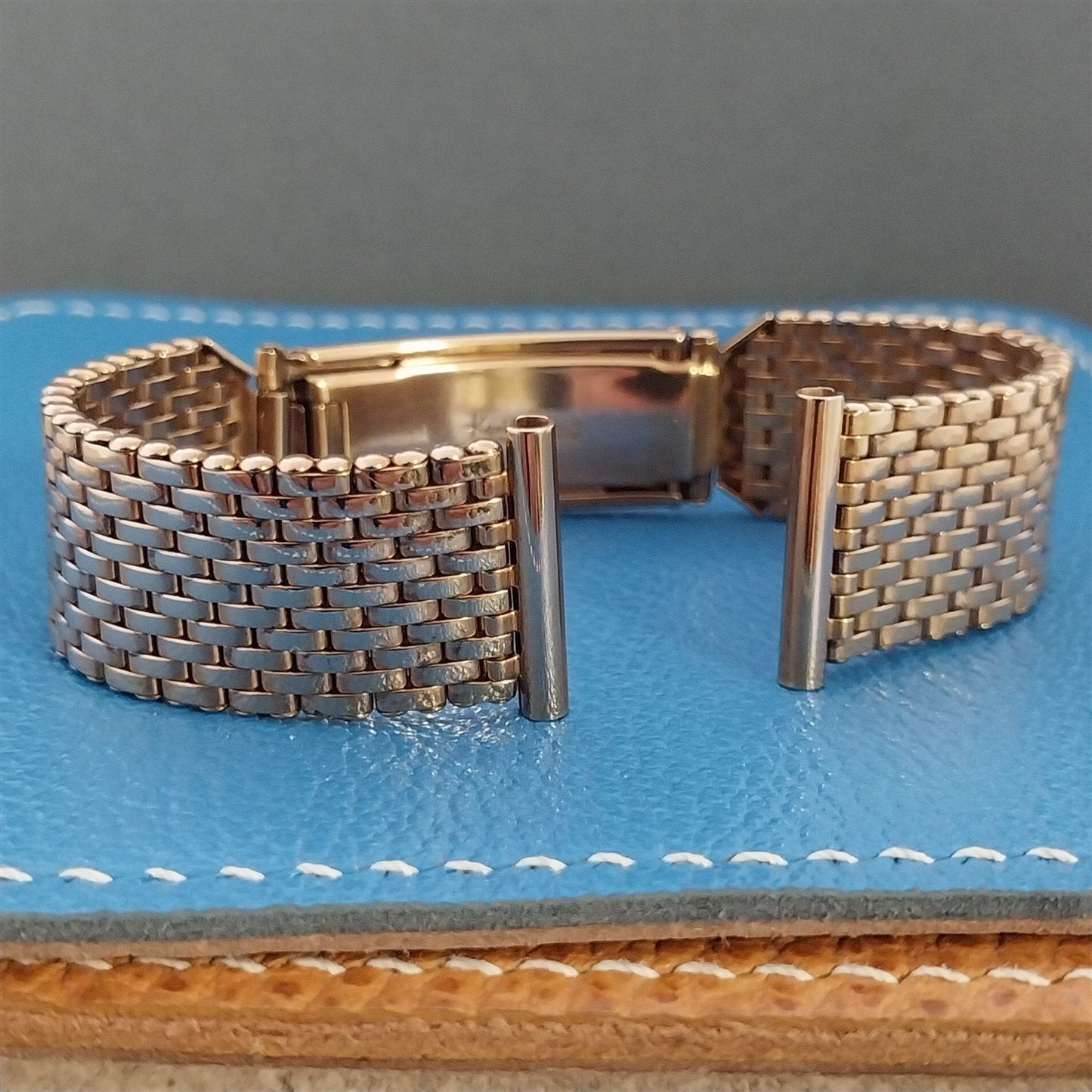 1940s Wide Kreisler Rose Gold-Filled Basketweave Mesh Unused Vintage Watch Band