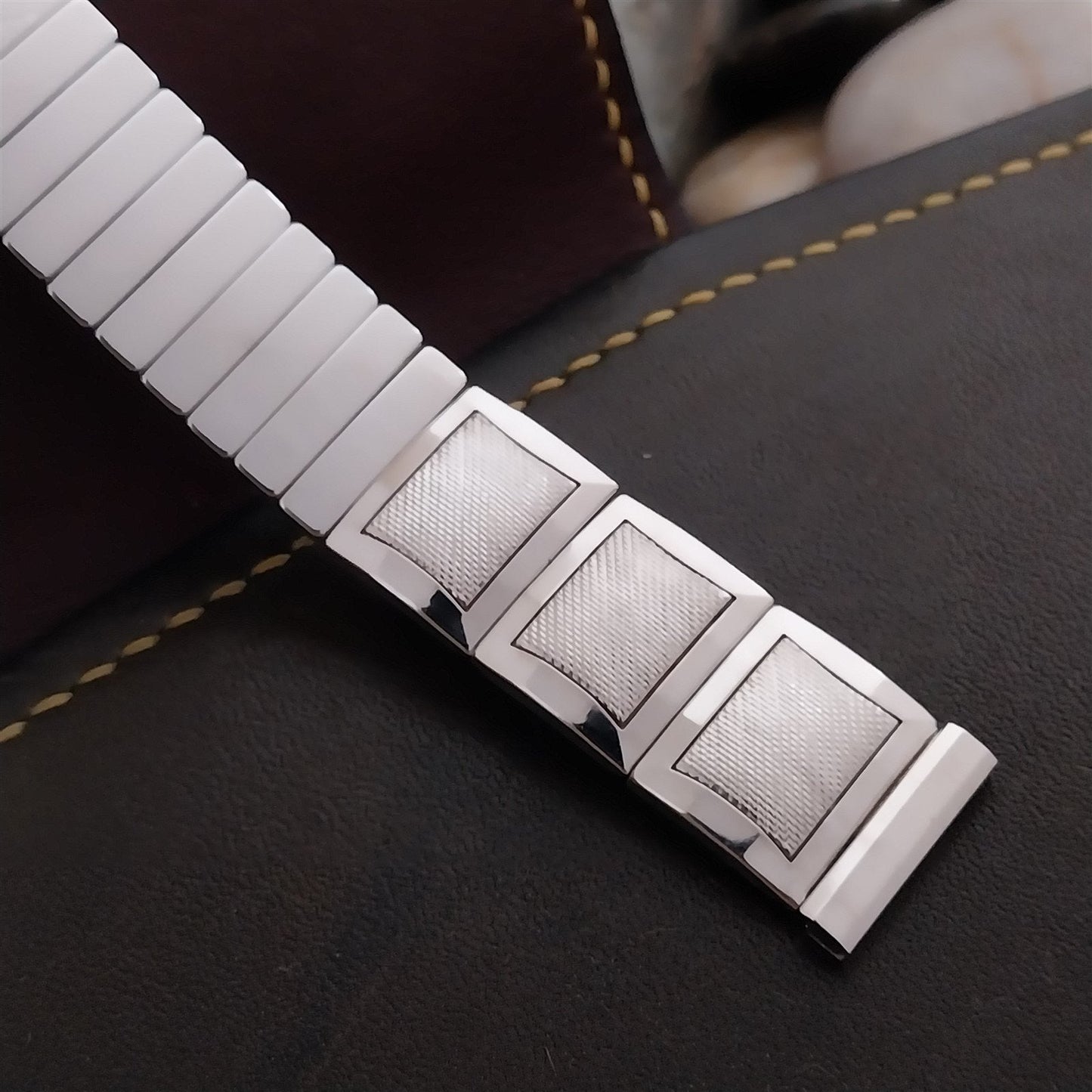 White Gold-Filled 17.2mm 1959 Flex-Let USA MCM Unused Vintage Watch Band