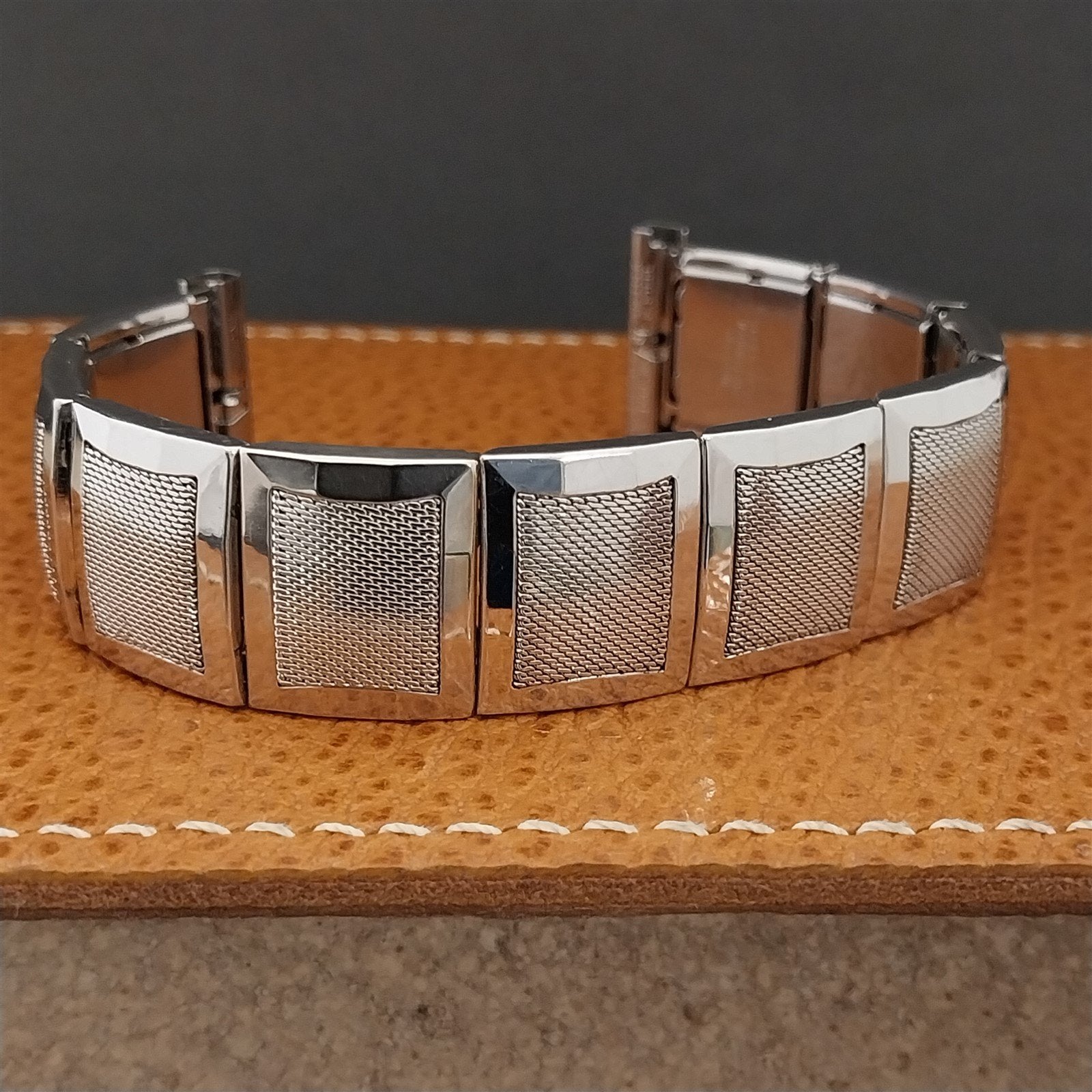 Vintage 17.2mm White Gold-Filled Flex-Let Classic nos 1958 MCM Unused Watch Band