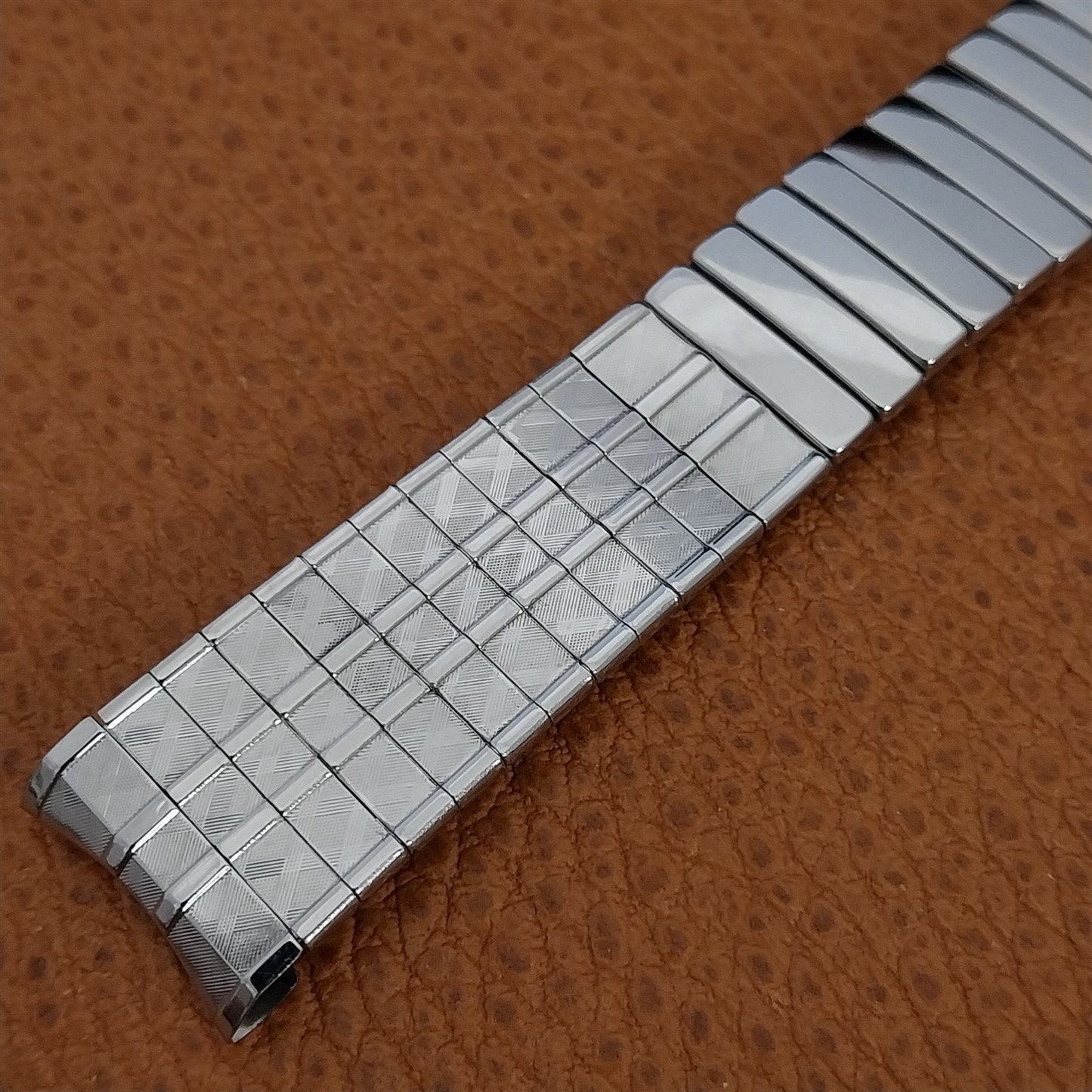 Gruen Commander Stainless Steel Baldwin nos 1960s Vintage Watch Band