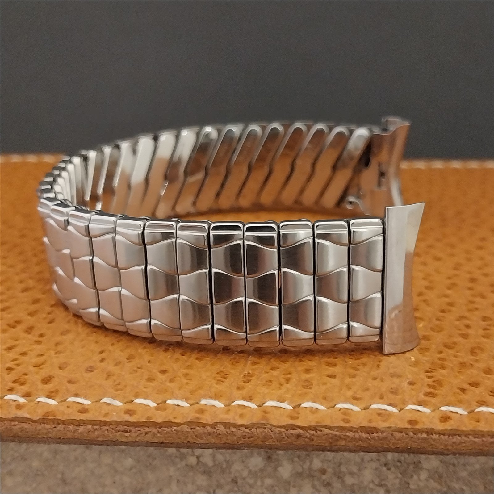 NOS 1960s Baldwin Stainless Steel Scissor Expansion Vintage Watch Band