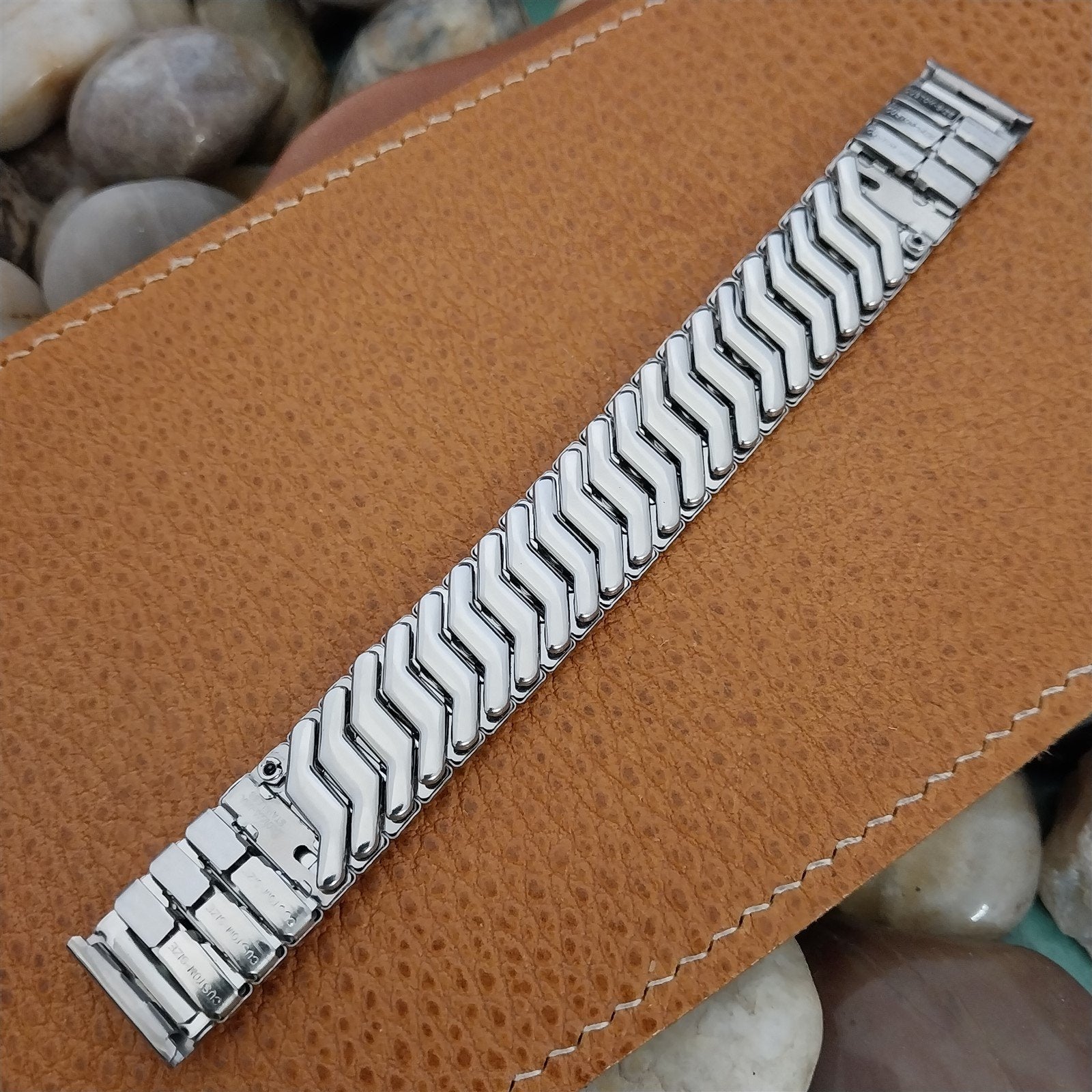 5/8" Stainless Steel Scissor Expansion Duchess USA nos 1950s Vintage Watch Band