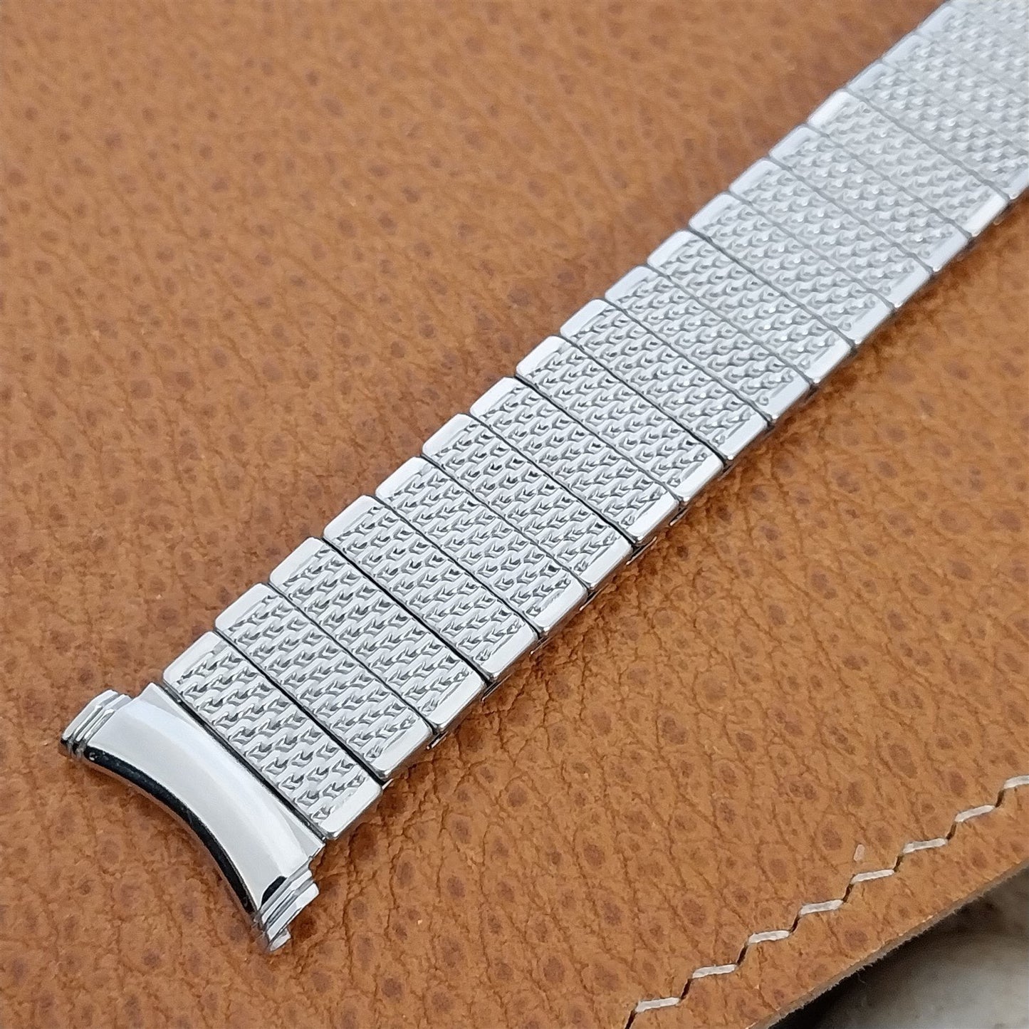 19mm 1mm 16mm Stainless Steel Duchess USA nos Expansion 1950s Vintage Watch Band