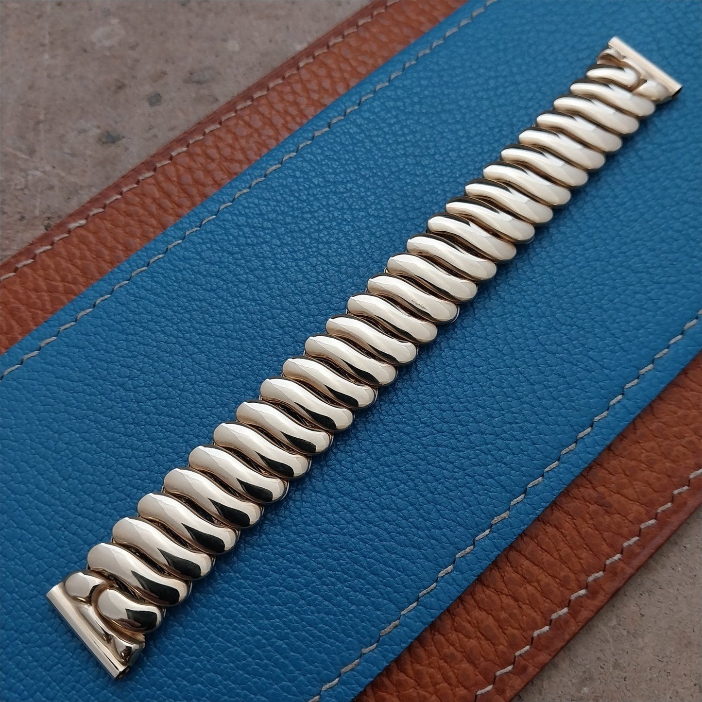 Vintage 5/8" Bristol Short Gold-Filled Classic Stretch Unused 1940s Watch Band