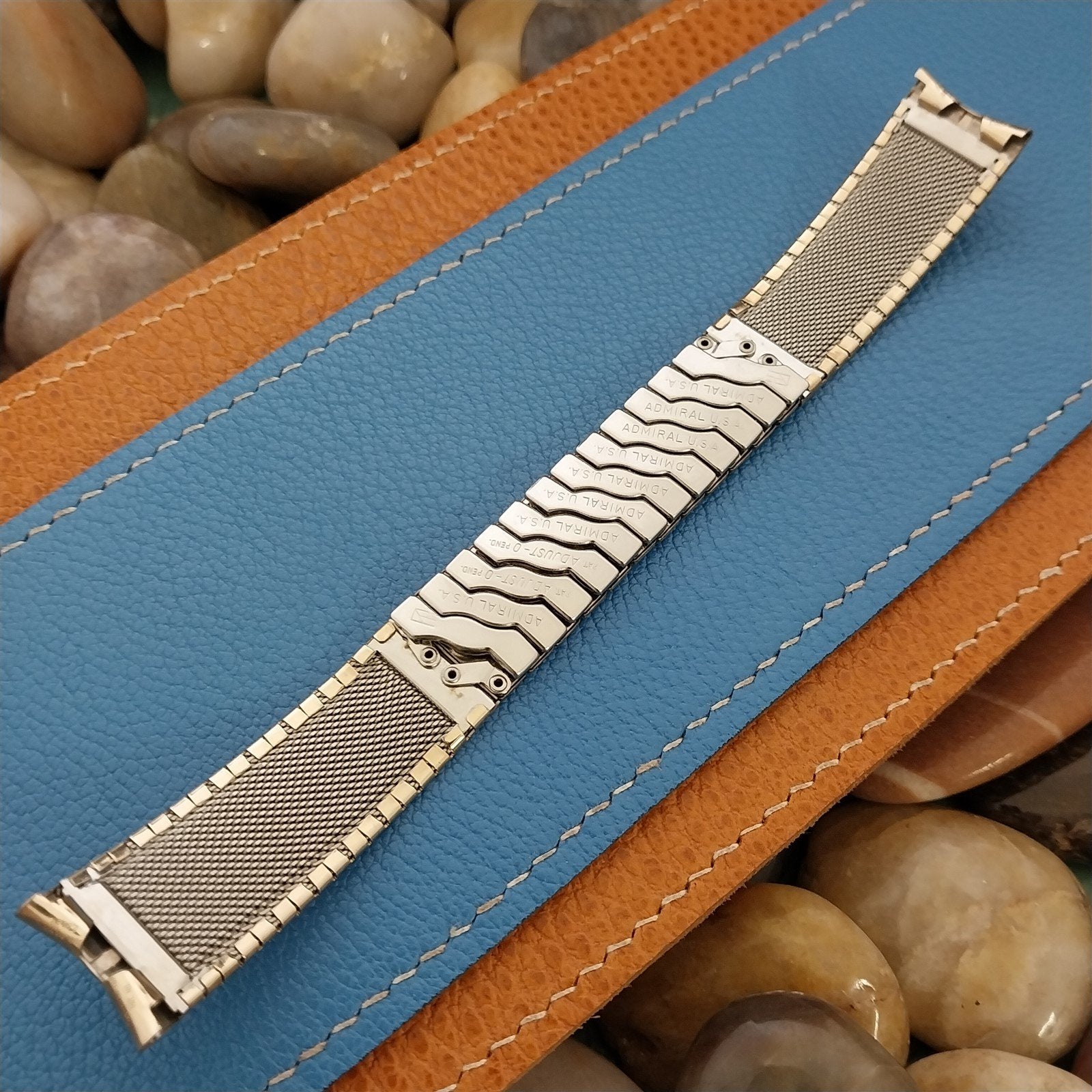 17.2mm Yellow Gold-Filled Expansion Admiral 1960s Unused nos Vintage Watch Band