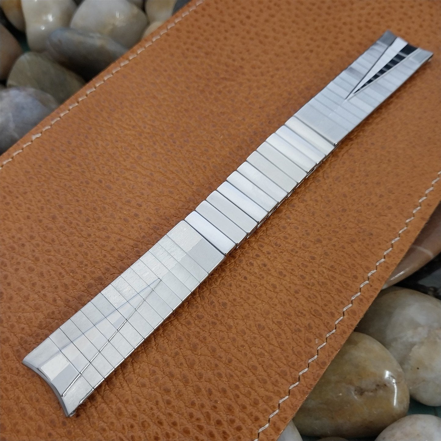 17.2mm Stainless Steel Finesse USA nos Classic 1950s Vintage Watch Band