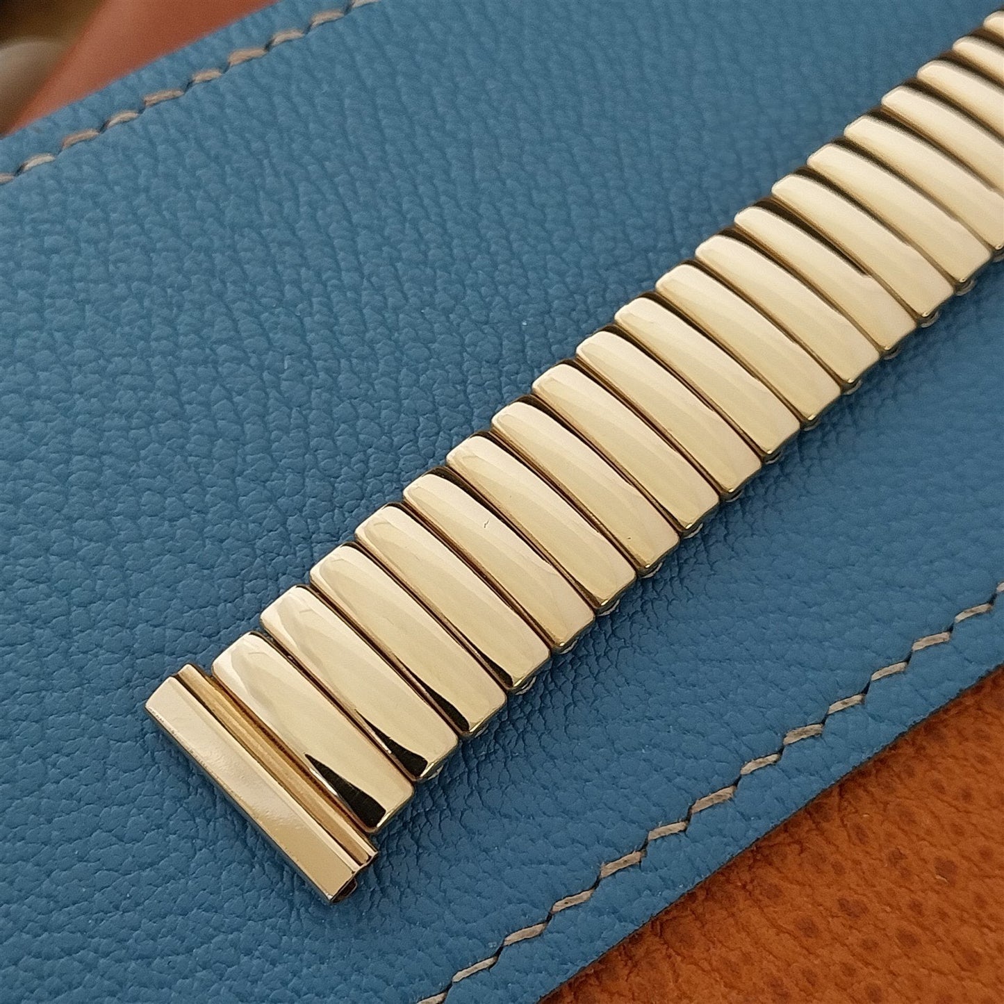 17.2mm 10k Gold-Filled Kalbe USA Short Expansion nos Unused Vintage Watch Band