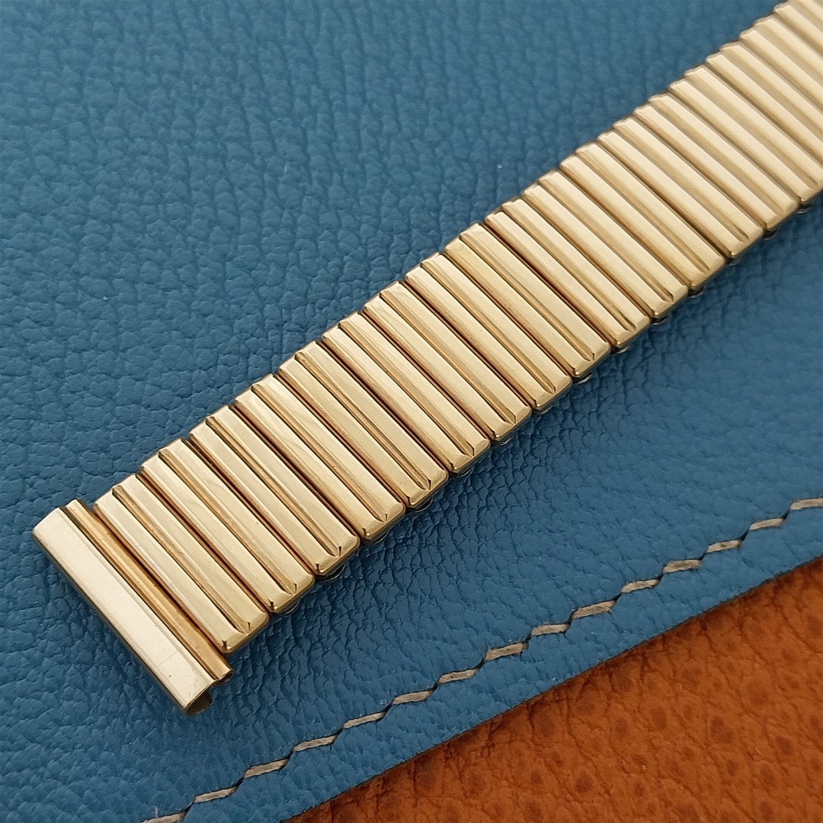 17.2mm 10k Gold-Filled Kalbe Scissor Expansion nos Vintage Watch Band