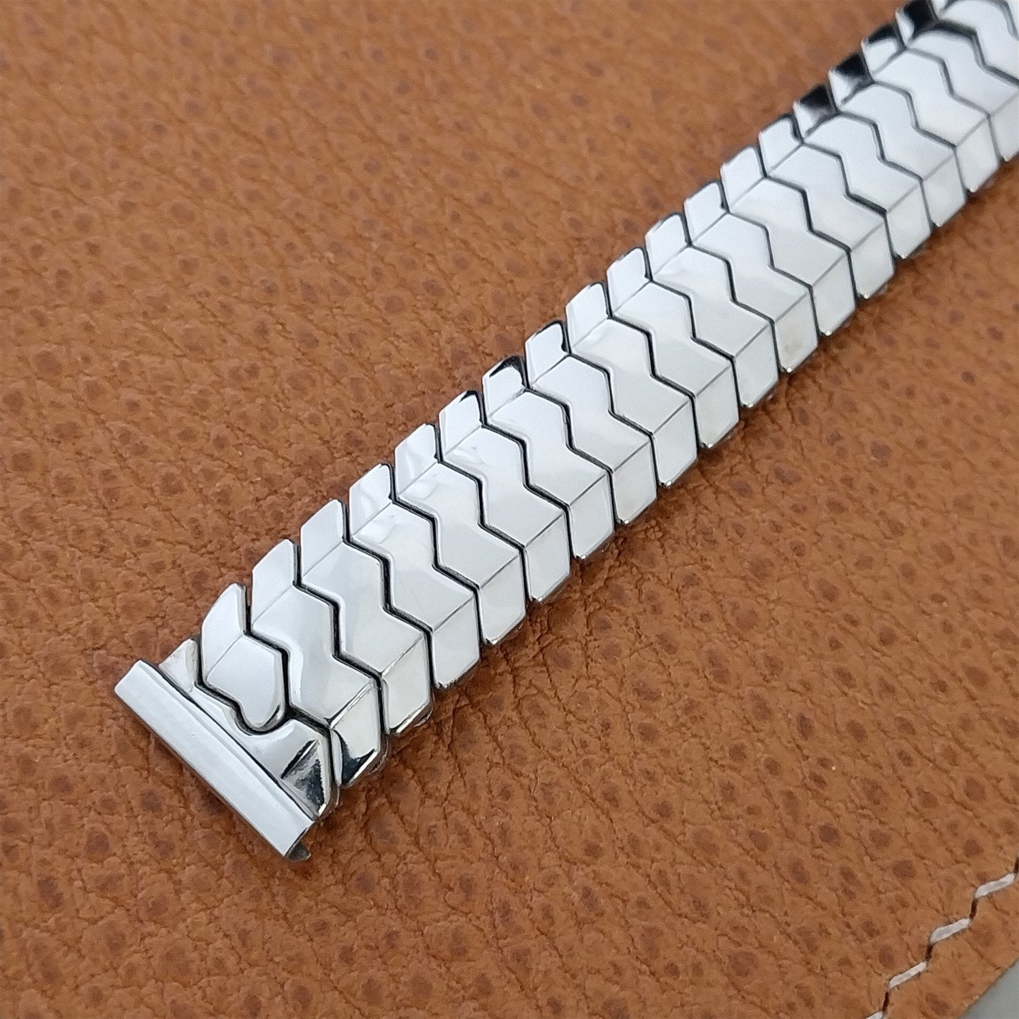 10K White Gold-Filled 5/8" Drema nos Short 50s Expansion Vintage Watch Band