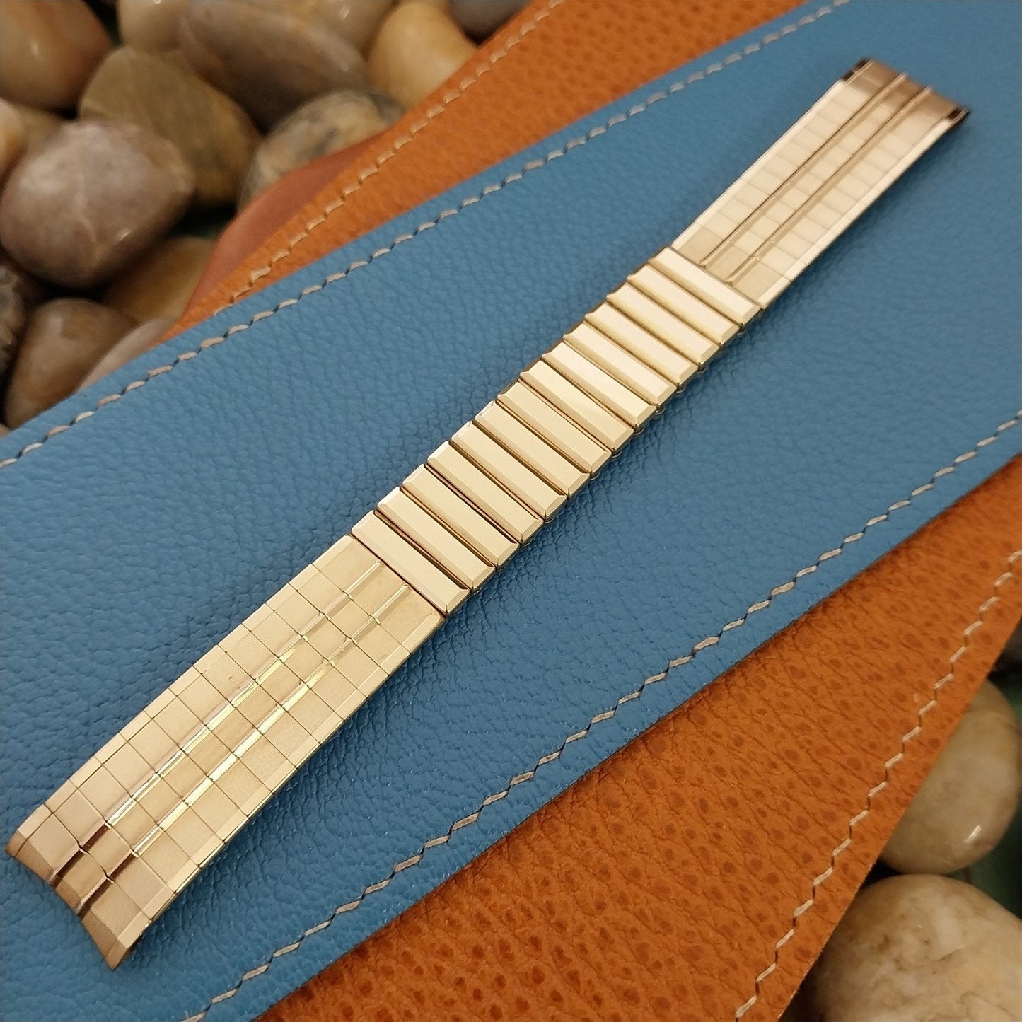 17.2mm Drema 10k Gold-Filled Classic 1960s Vintage Watch Band nos