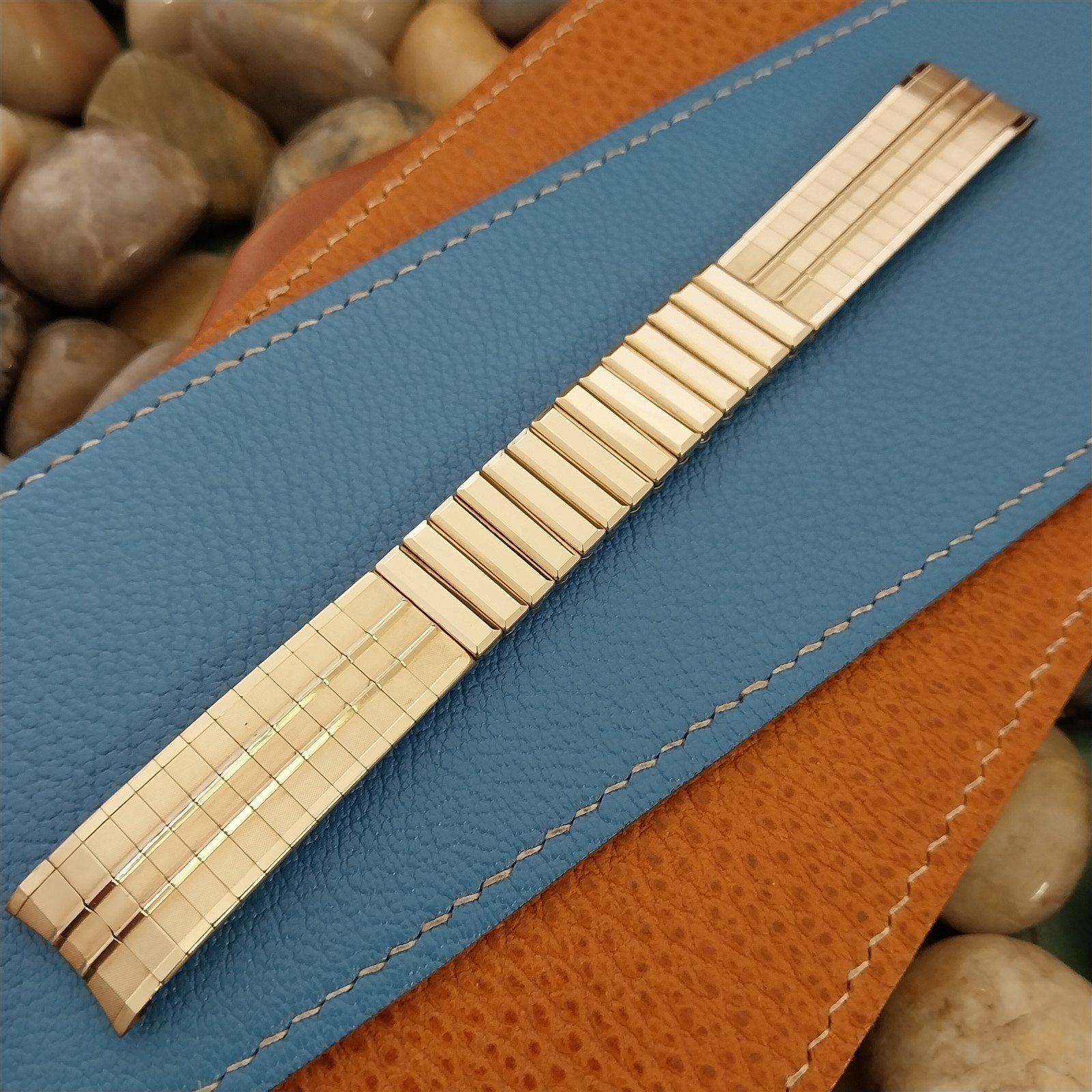 17.2mm Drema 10k Gold-Filled Classic 1960s Vintage Watch Band nos