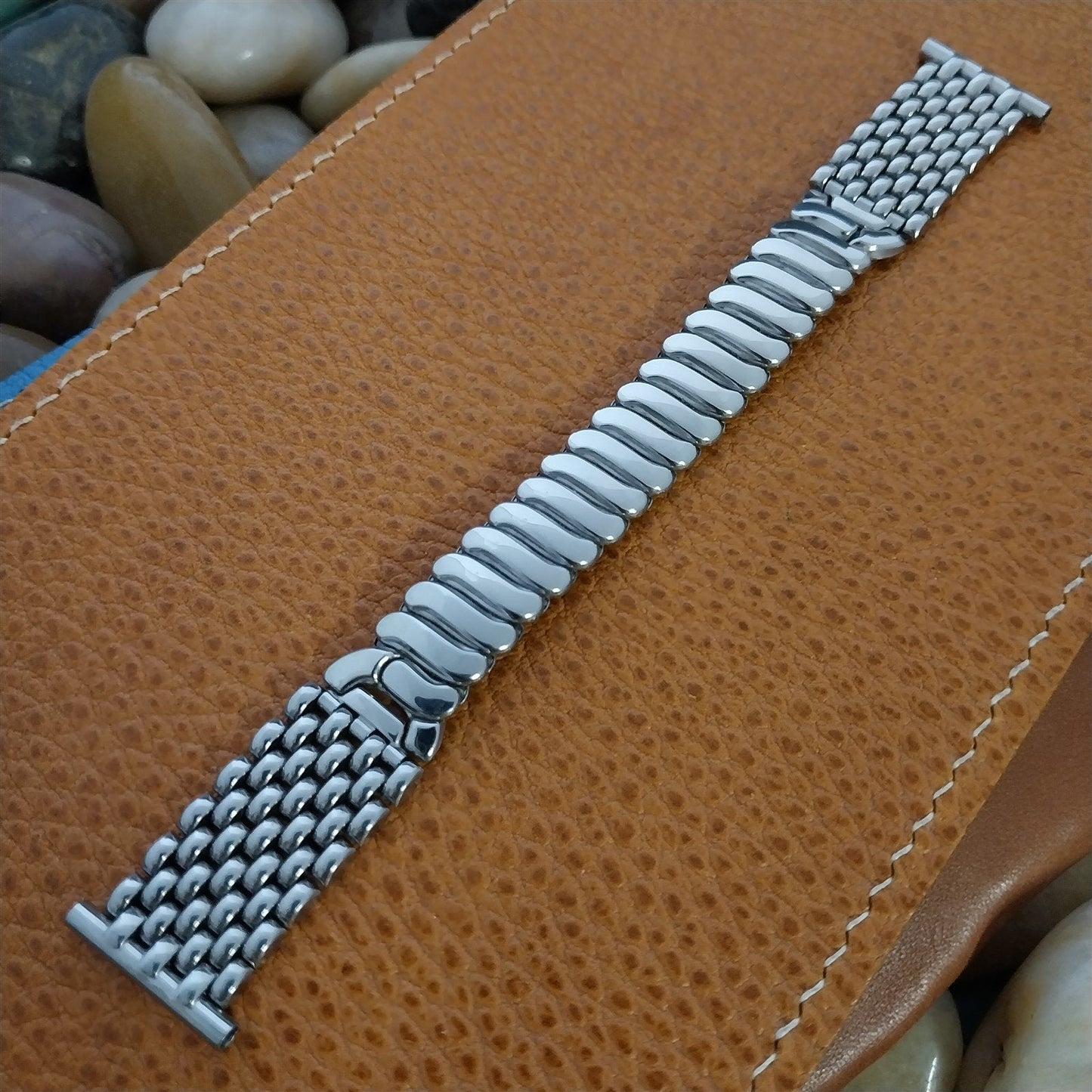 19mm 18mm Stainless Steel Gemex Rice Beads Unused 1950s Vintage Watch Band