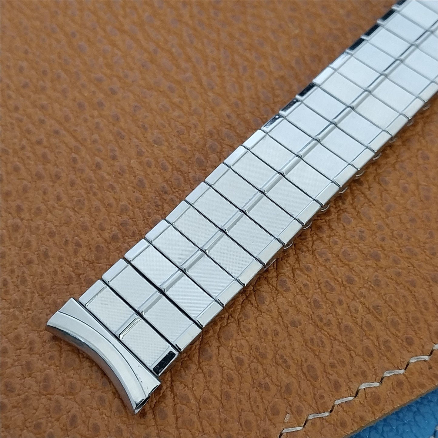 17.2mm Stainless Steel Expansion Hadley USA nos Unused 1960s Vintage Watch Band