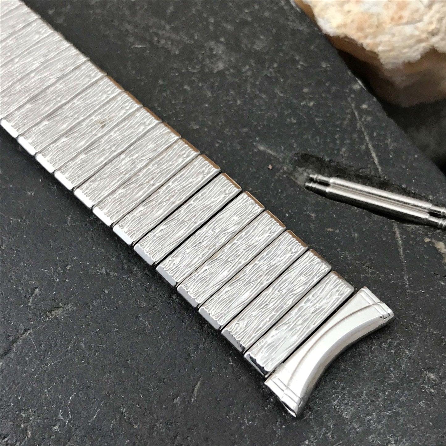 Hadley Elgin 19mm 18mm Stainless Steel Expansion Unused 1960s Vintage Watch Band