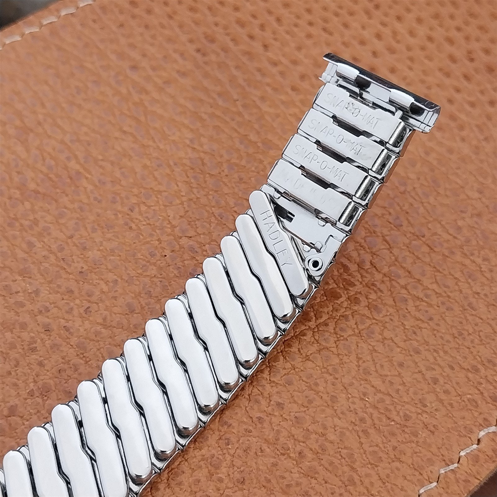 Hadley Elgin 19mm 18mm Stainless Steel Expansion 1960s Unused Vintage Watch Band