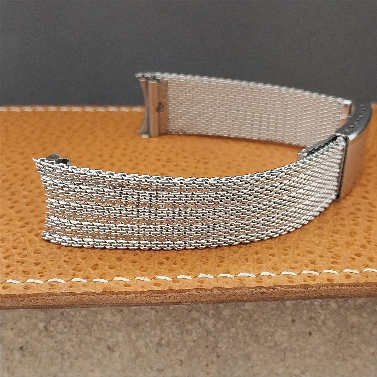 Vintage 18mm Stainless Steel Mesh Hadley USA 1970s Unused Classic Watch Band