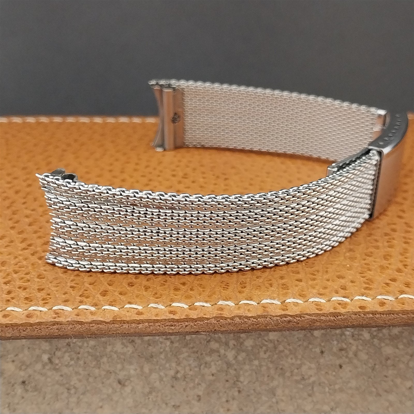 Vintage 18mm Stainless Steel Mesh Hadley USA 1970s Unused Classic Watch Band