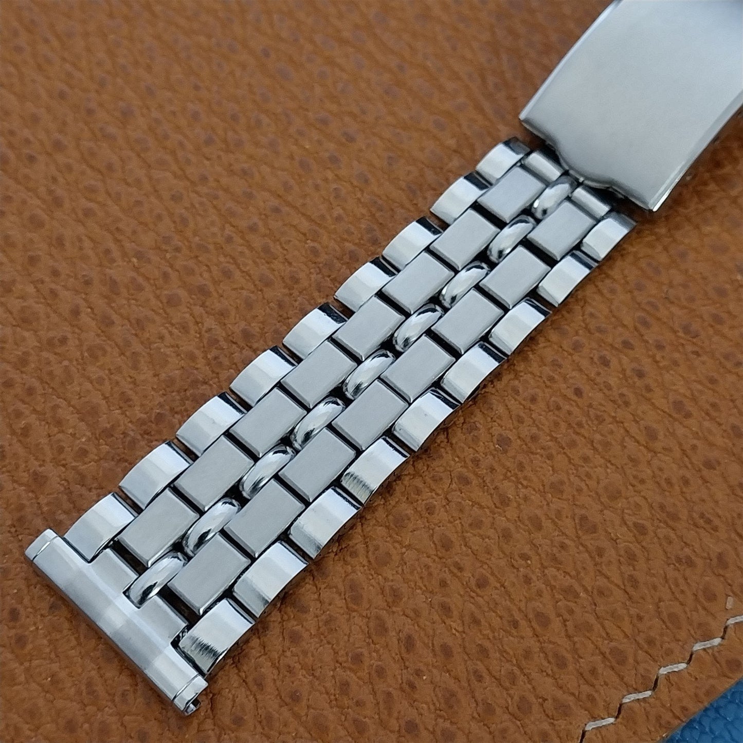 20mm 19mm Rice Beads Stainless Steel Hadley Unused 60s-1970s Vintage Watch Band