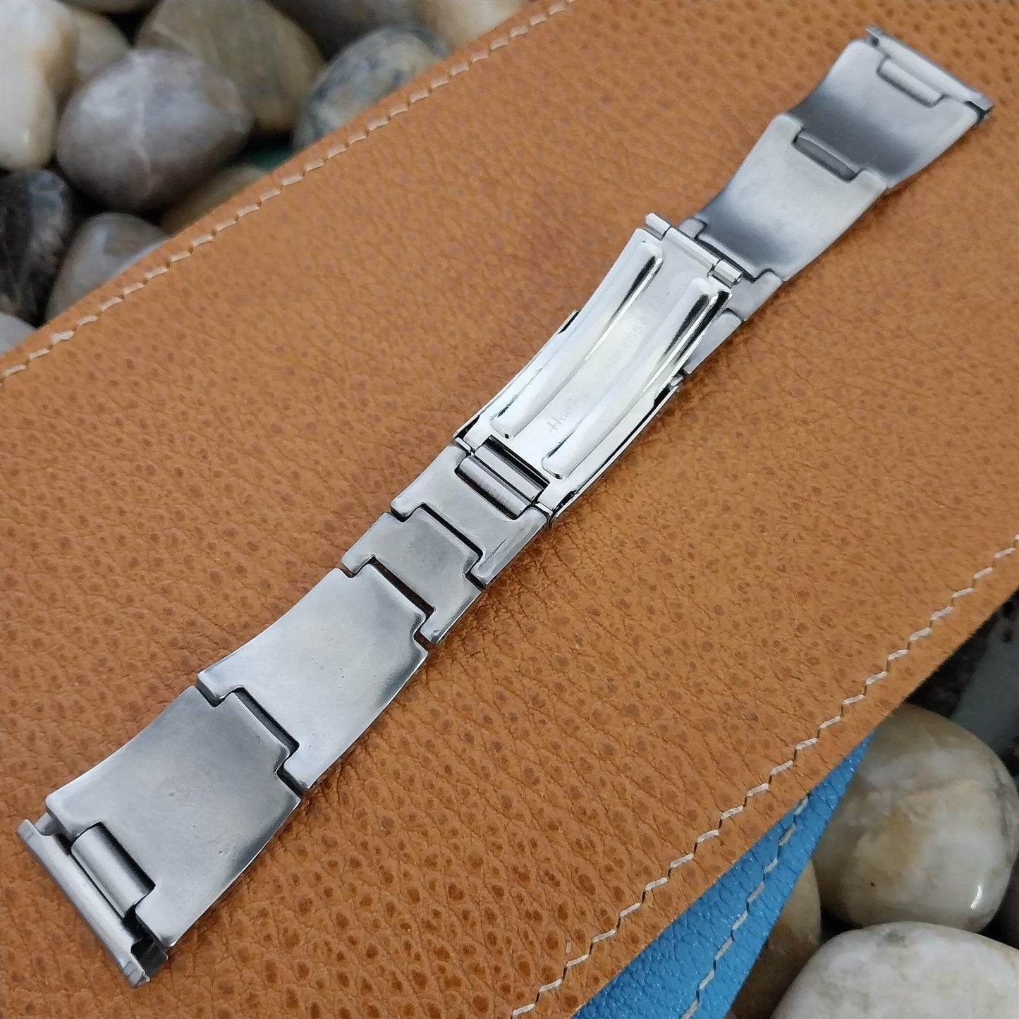 22mm Solid Stainless Steel Hadley nos 1960s-1970s Vintage Watch Band