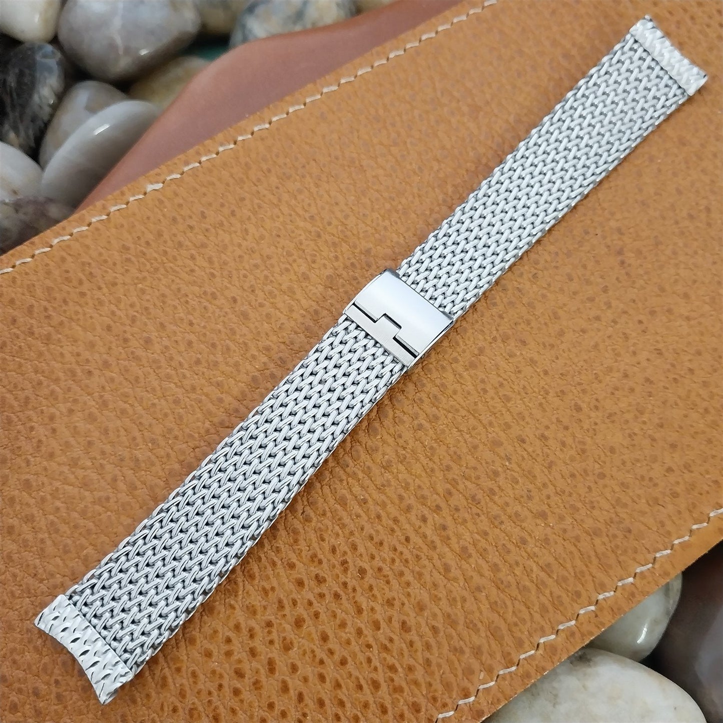 17.2mm Stainless Steel Mesh Hadley USA nos 1960s Vintage Watch Band