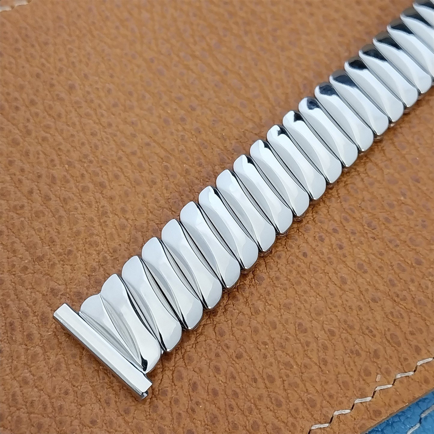 50s Bellavance Short Stainless Steel Expansion nos Vintage Watch Band 16mm-19mm