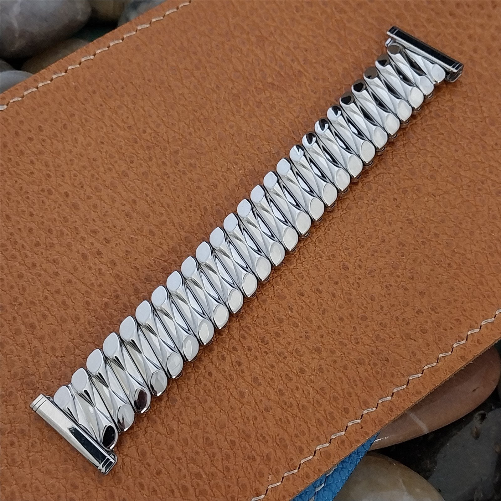 50s Bellavance Short Stainless Steel Expansion nos Vintage Watch Band 16mm-19mm