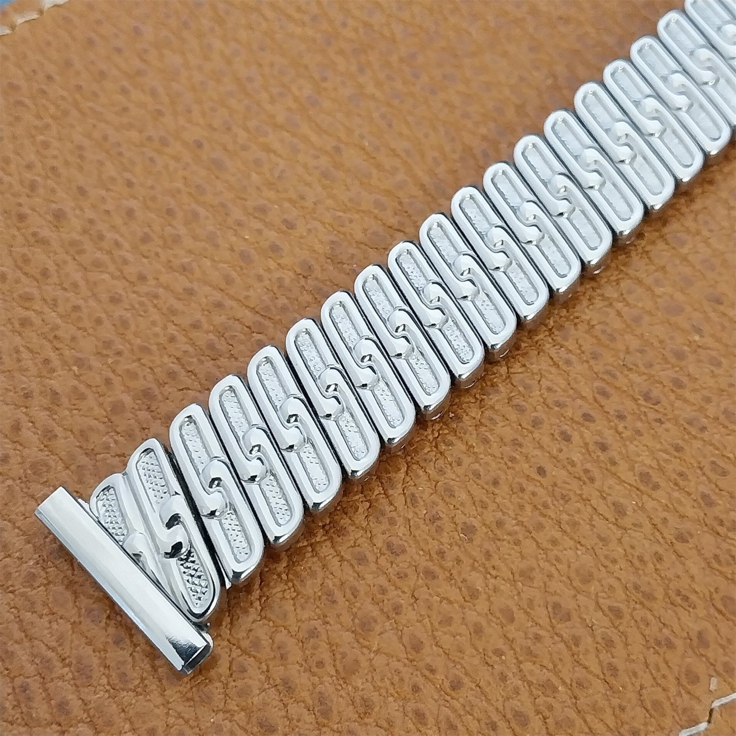 1950s Bellavance 16mm 18mm 19mm Stainless Expansion Unused Vintage Watch Band