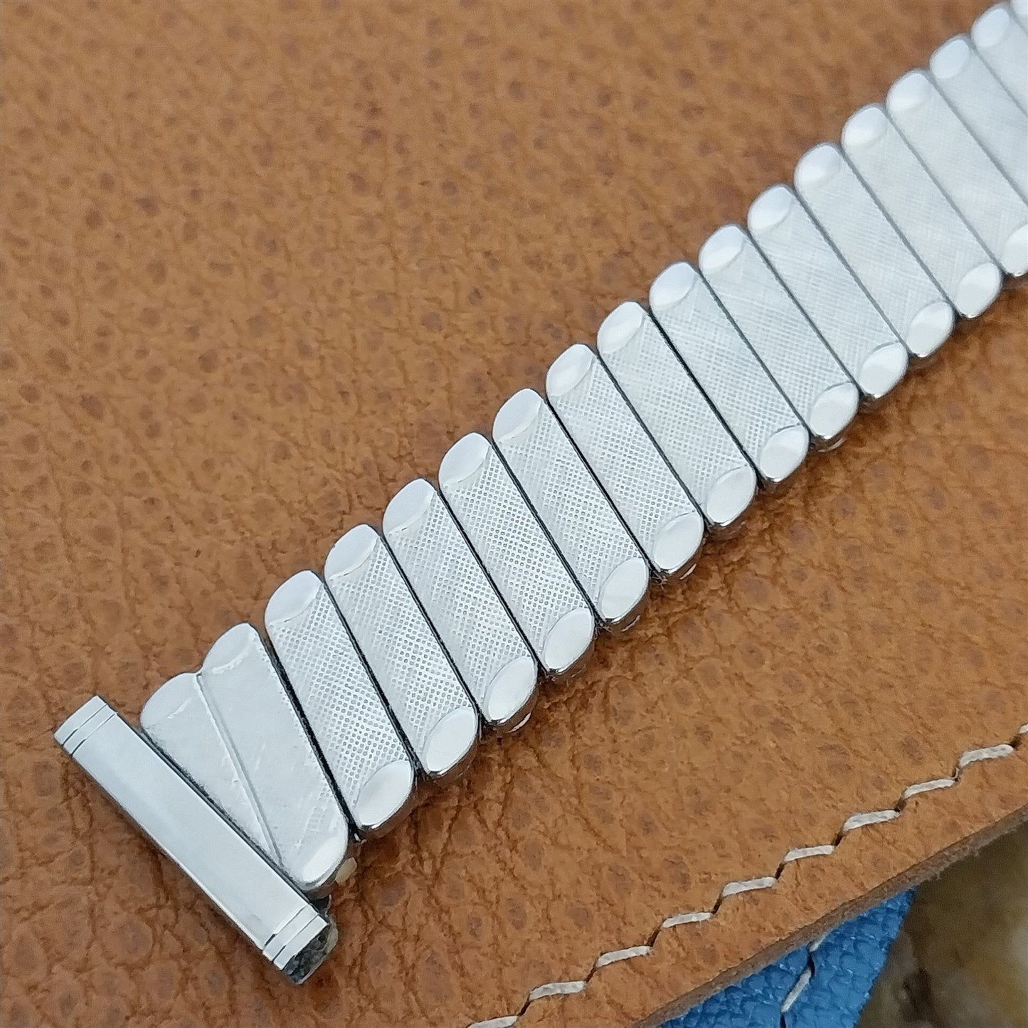 1950s Bellavance Stainless Steel Expansion nos Vintage Watch Band 16mm-19mm