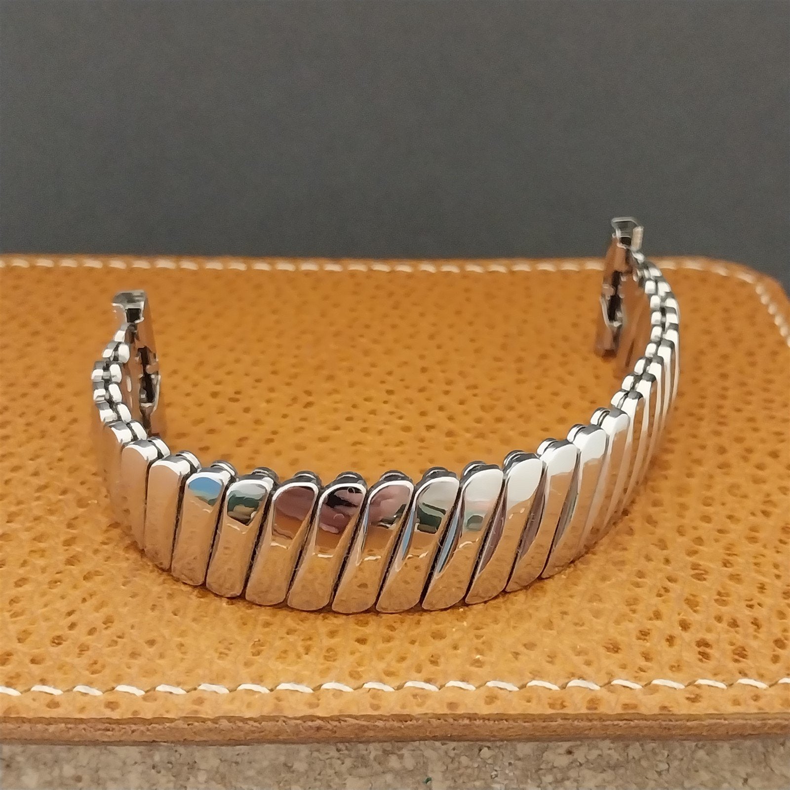 Vintage Watch Band 1950s Bellavance Stainless Steel Expansion nos 16mm 18mm 19mm