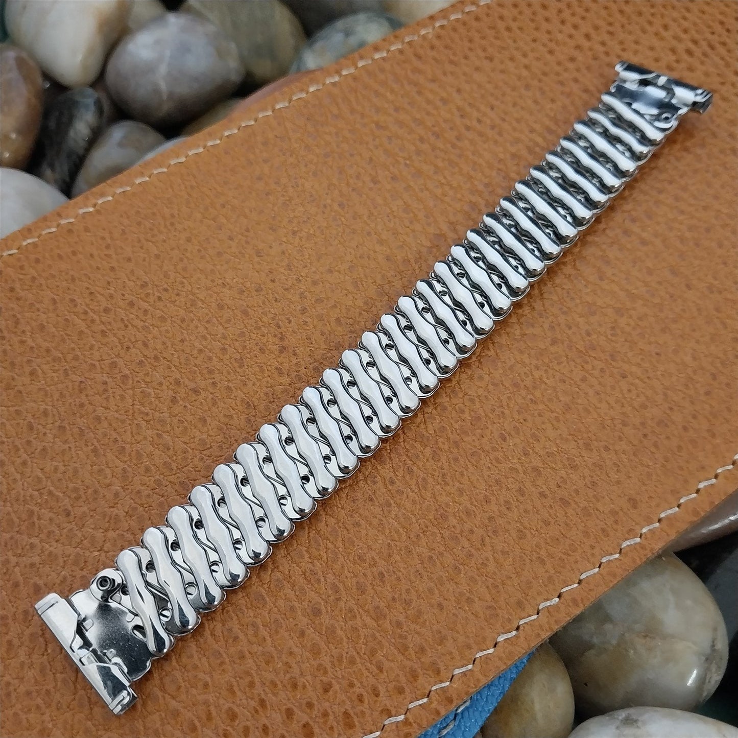 1950s Bellavance Stainless Steel Expansion nos Vintage Watch Band 16mm-19mm