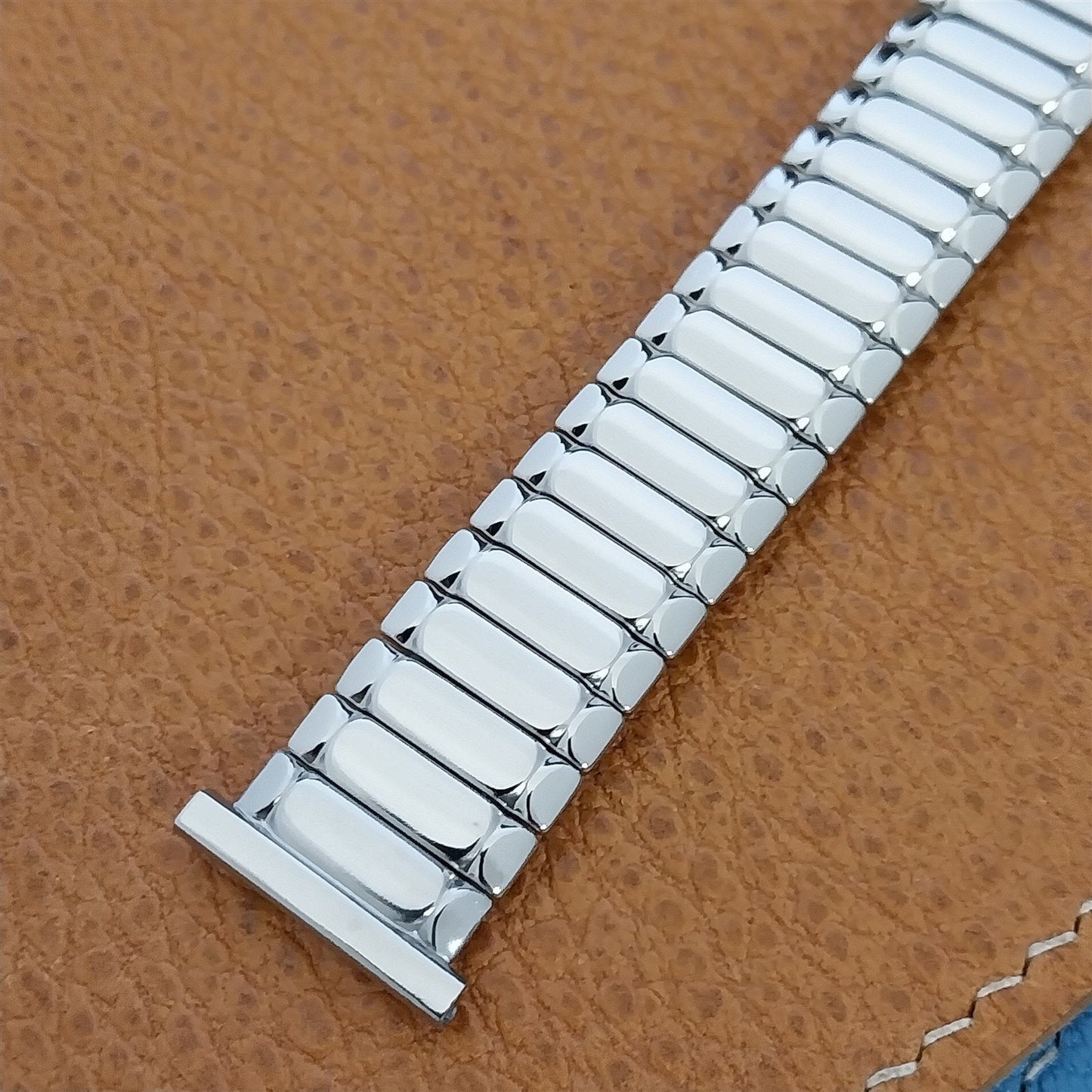 Short 50s Bellavance Stainless Steel Expansion nos Vintage Watch Band 16mm-19mm