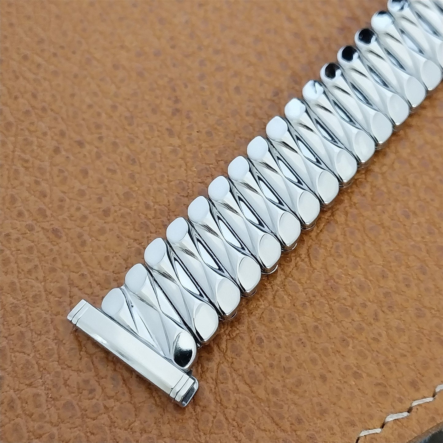 Short 50s Bellavance Stainless Steel Expansion nos Vintage Watch Band 16mm-19mm