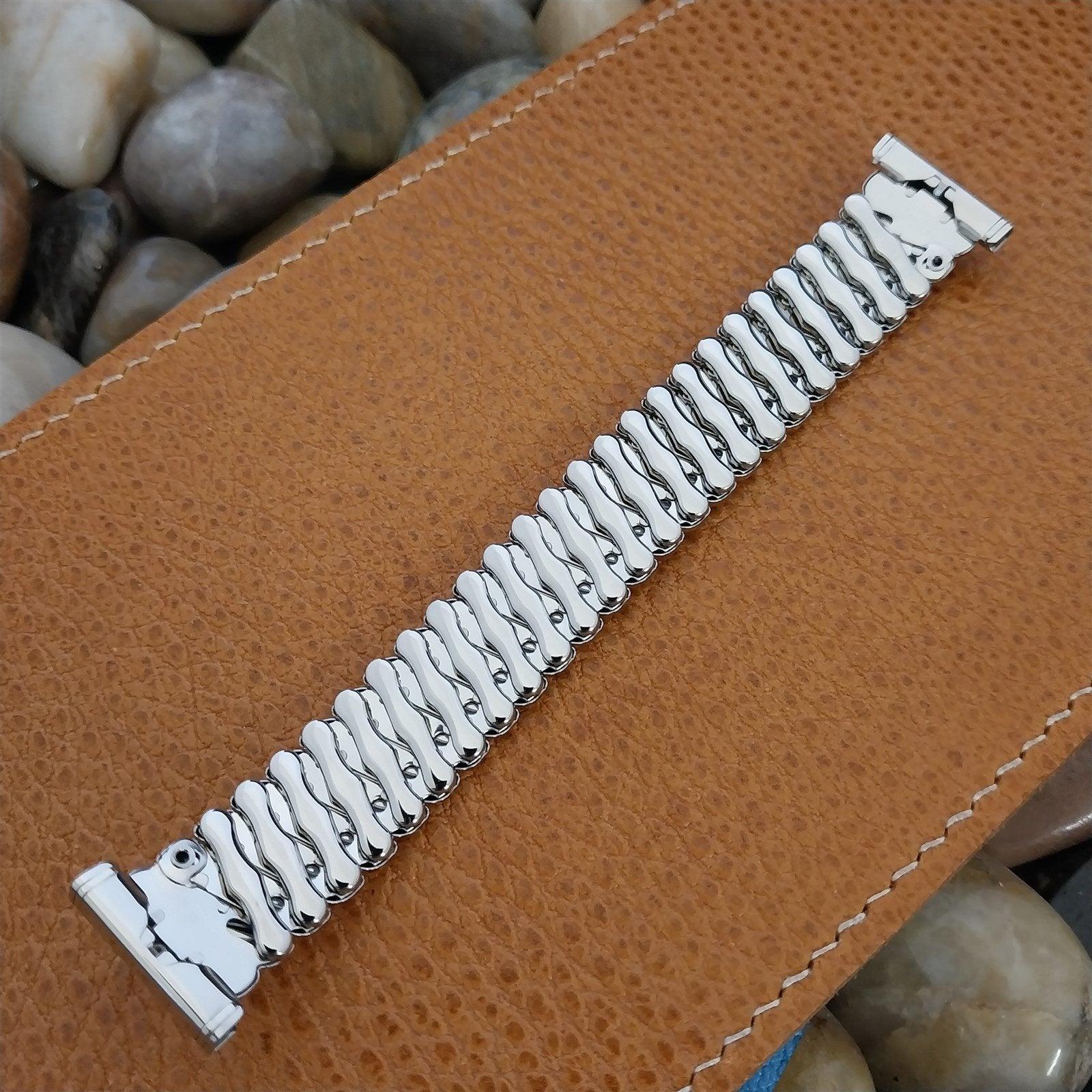 Short 50s Bellavance Stainless Steel Expansion nos Vintage Watch Band 16mm-19mm