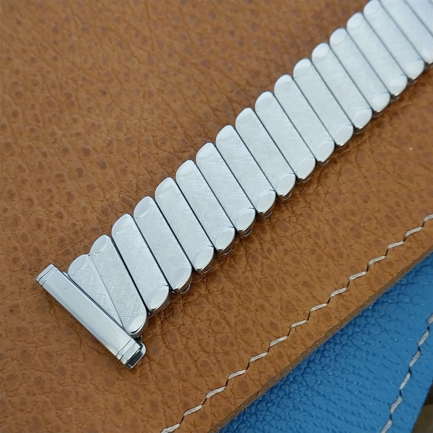 16mm 18mm 19mm Short 50s Bellavance Stainless Steel Expansion Uused Watch Band