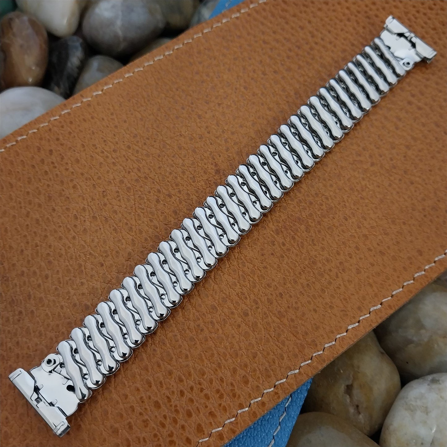 1950s Vintage 16mm 18mm 19mm Bellavance Stainless Stretch Unused Watch Band