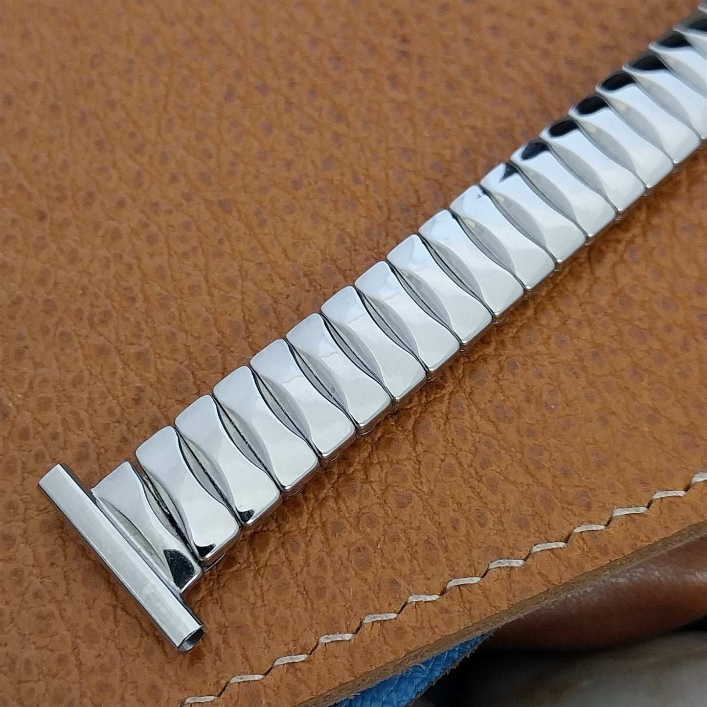 Long 1950s Bellavance Stainless Steel Expansion nos Vintage Watch Band 16mm-19mm