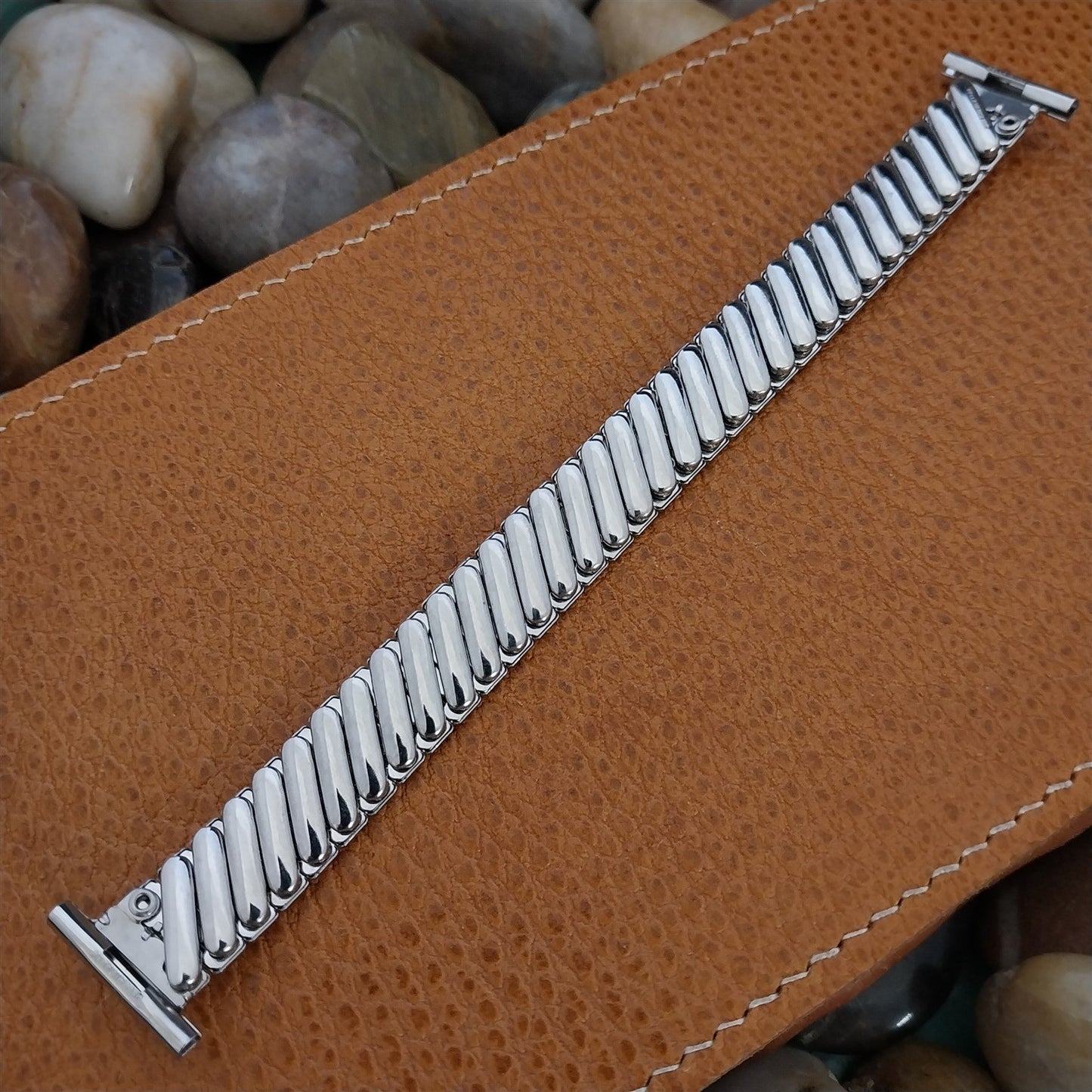 Long 1950s Bellavance Stainless Steel Expansion nos Vintage Watch Band 16mm-19mm