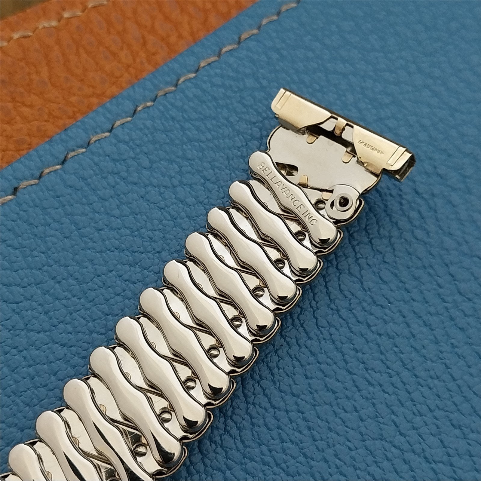 Bellavance short 10k Gold-Filled Expansion 1950s nos Vintage Watch Band